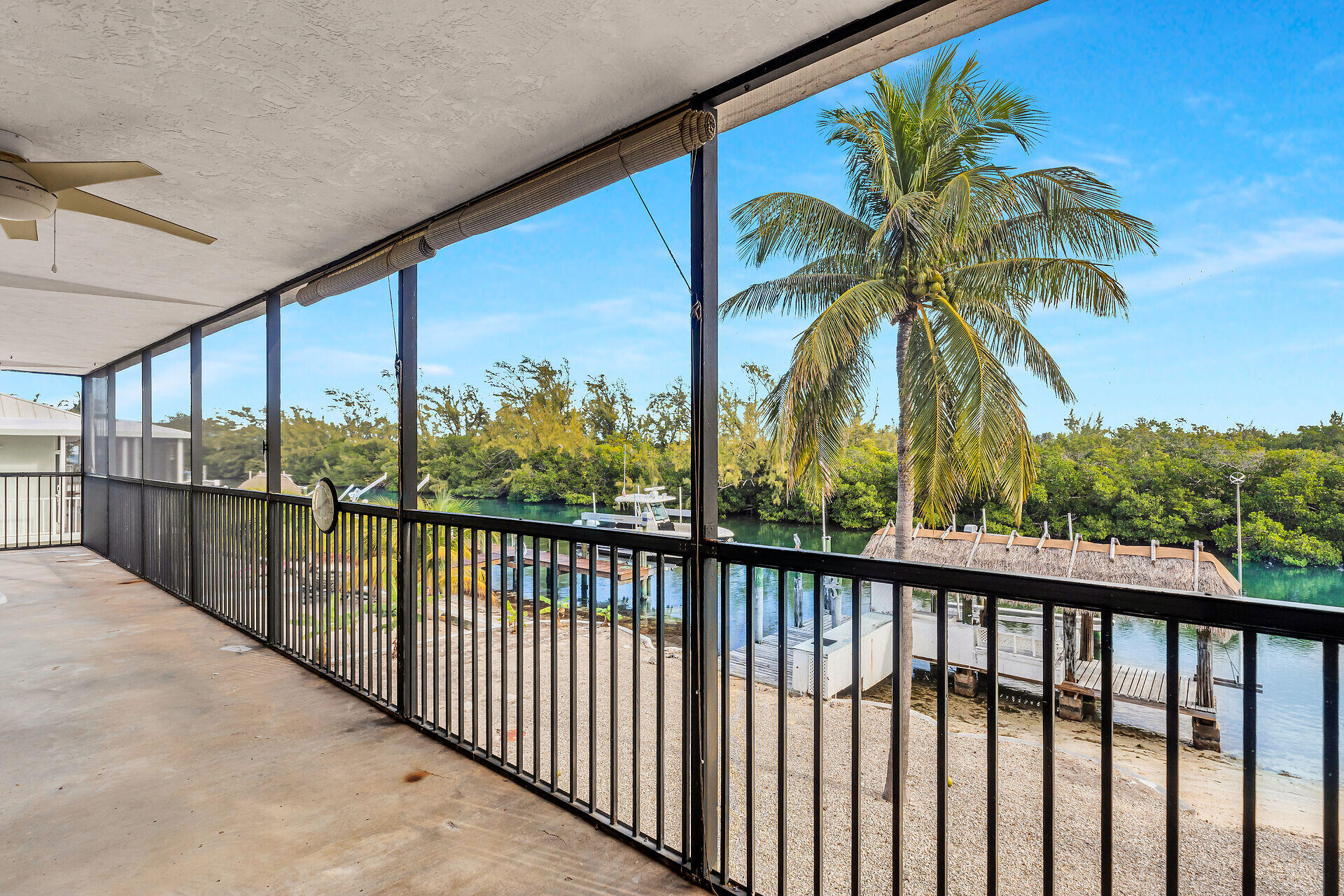 186 Biscayne Boulevard Property Photo 16