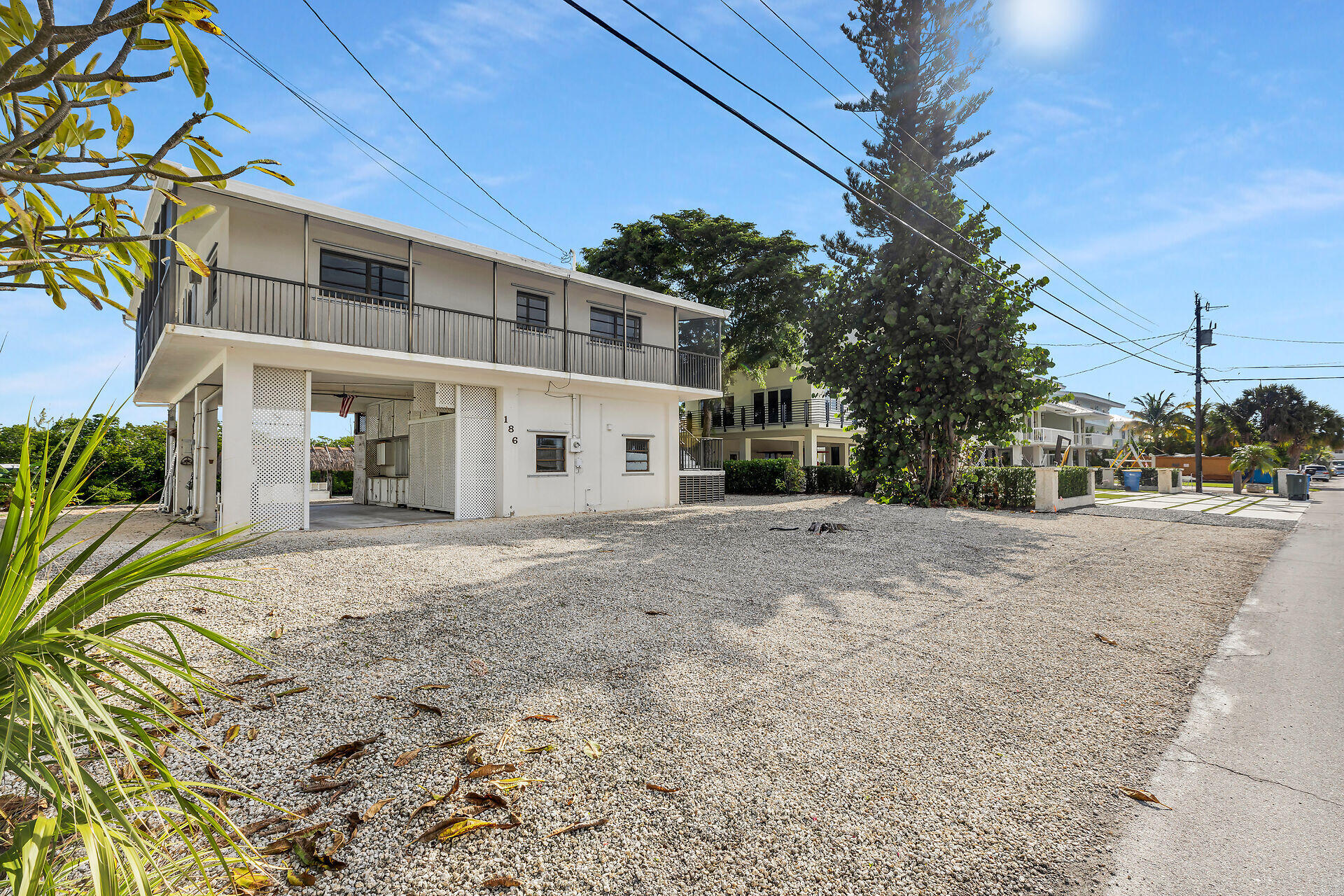 186 Biscayne Boulevard Property Photo 38