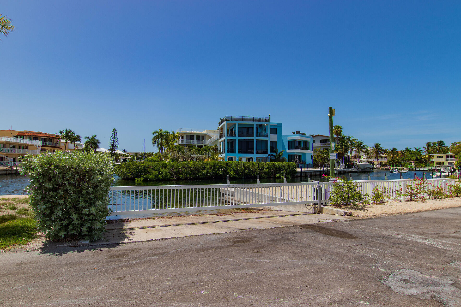 186 Biscayne Boulevard Property Photo 50