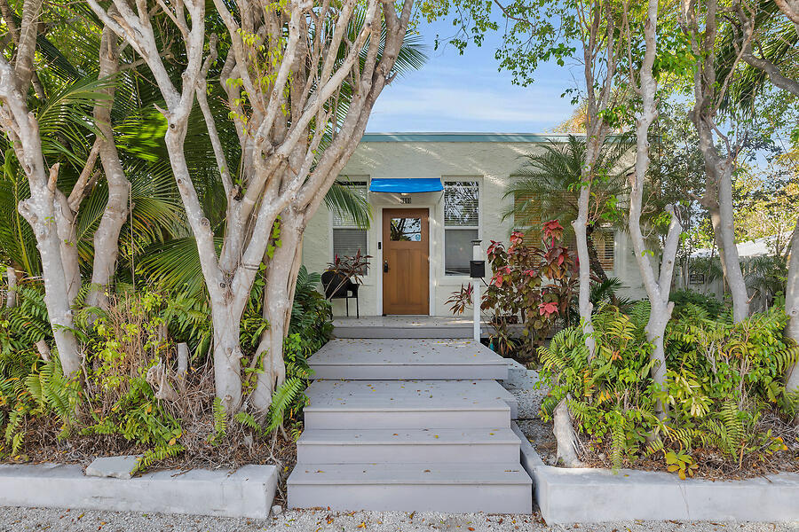 1211 Catherine Street Property Photo 2
