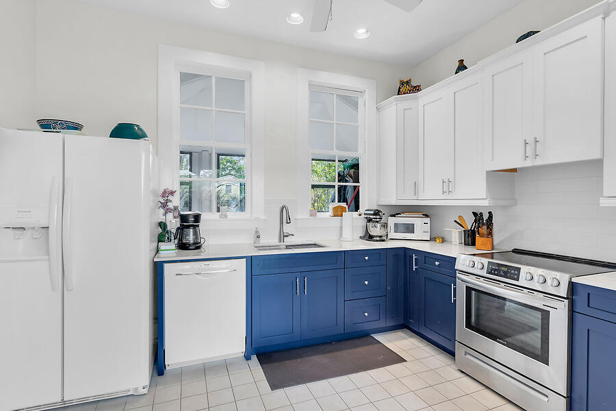 1211 Catherine Street Property Photo 12