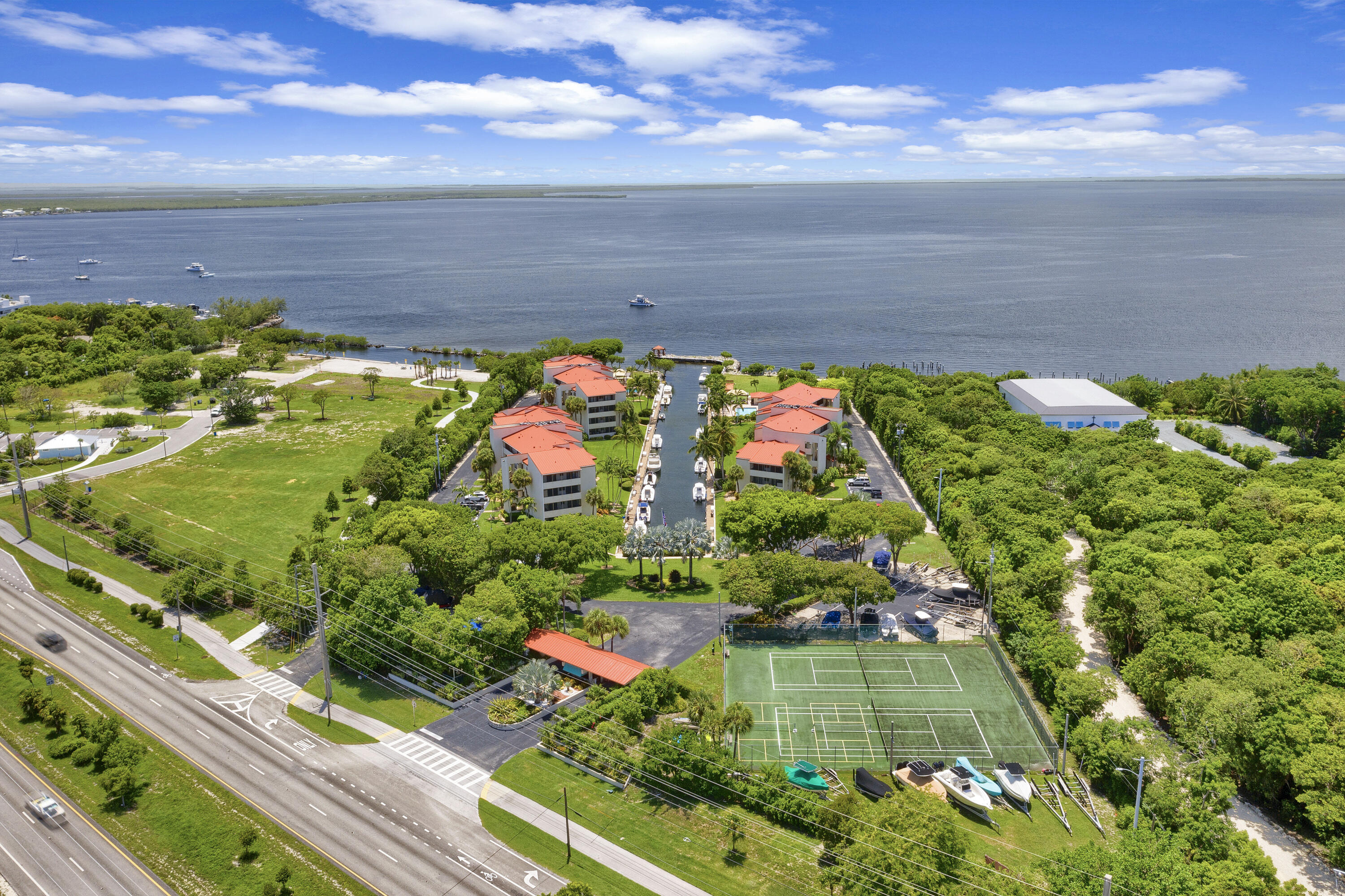 104500 Overseas Highway, B202 Property Photo 41