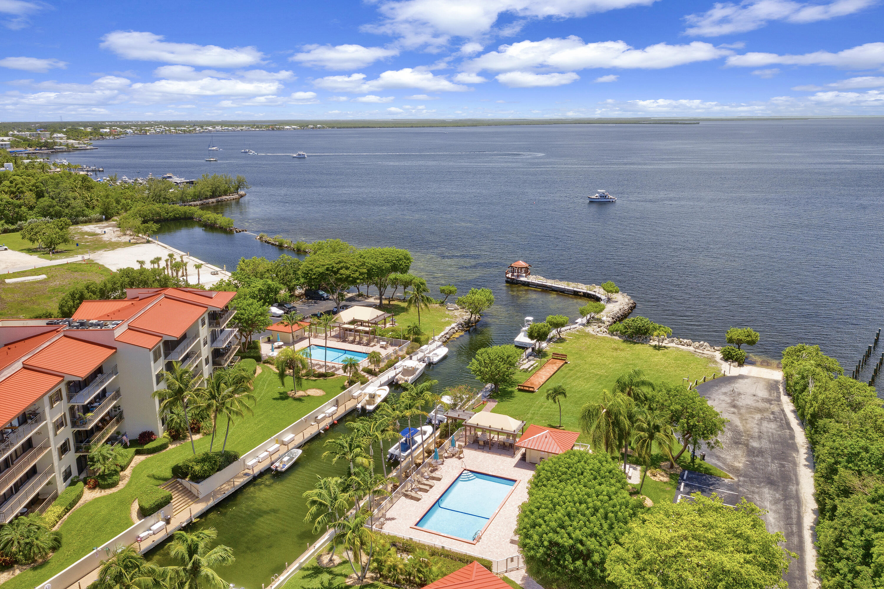104500 Overseas Highway, B202 Property Photo 42