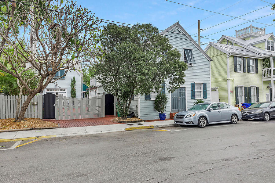 919 Thomas Street, A Property Photo 2