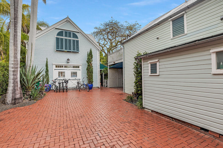919 Thomas Street, A Property Photo 3
