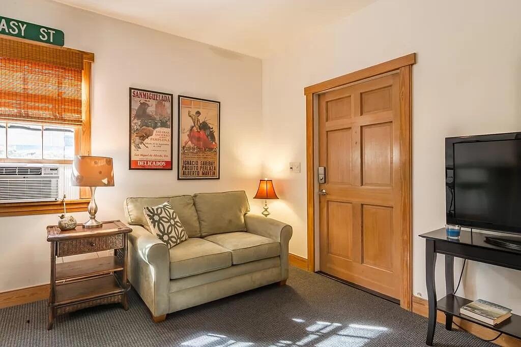 919 Thomas Street, A Property Photo 35