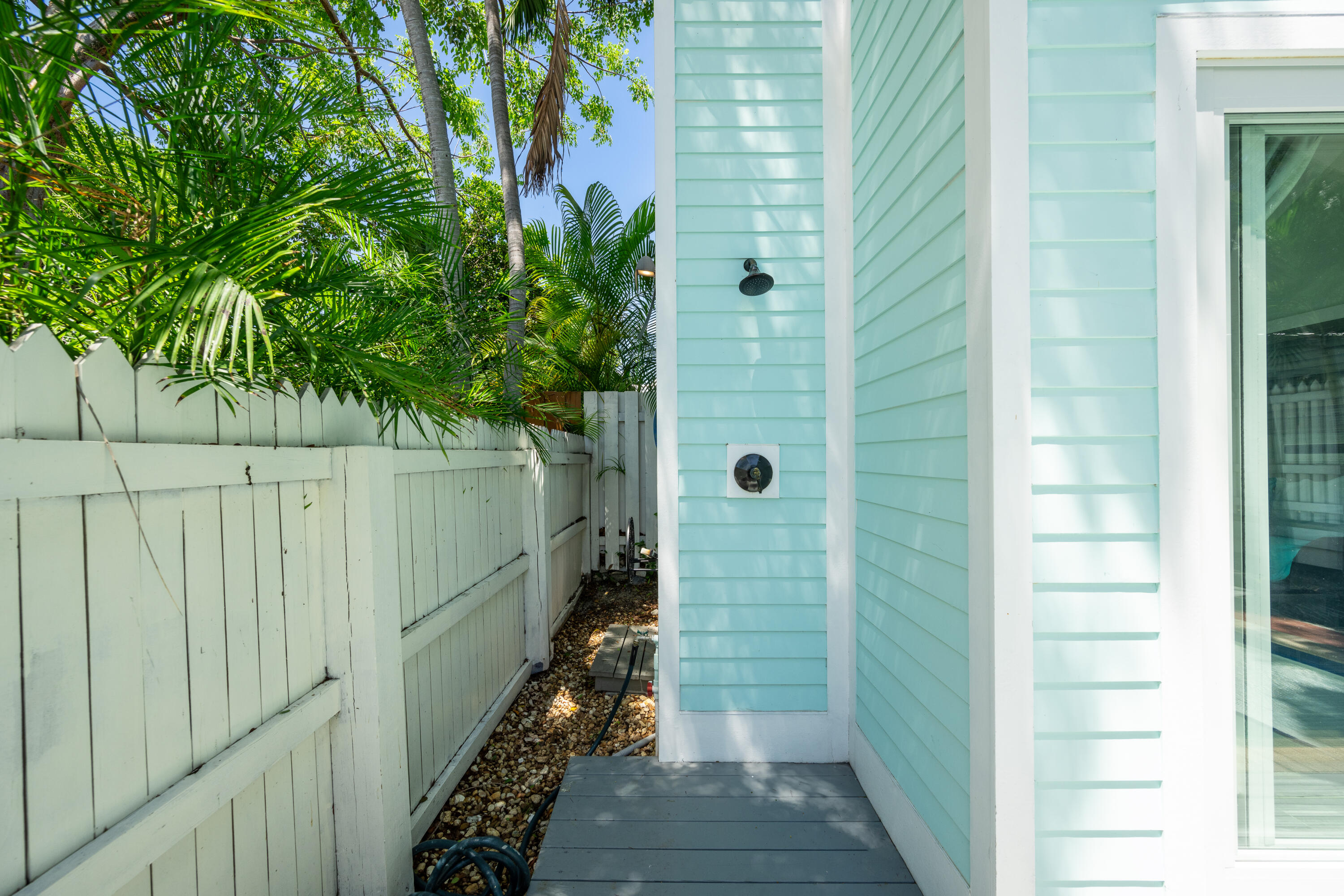 1215 Margaret Street Property Photo 41