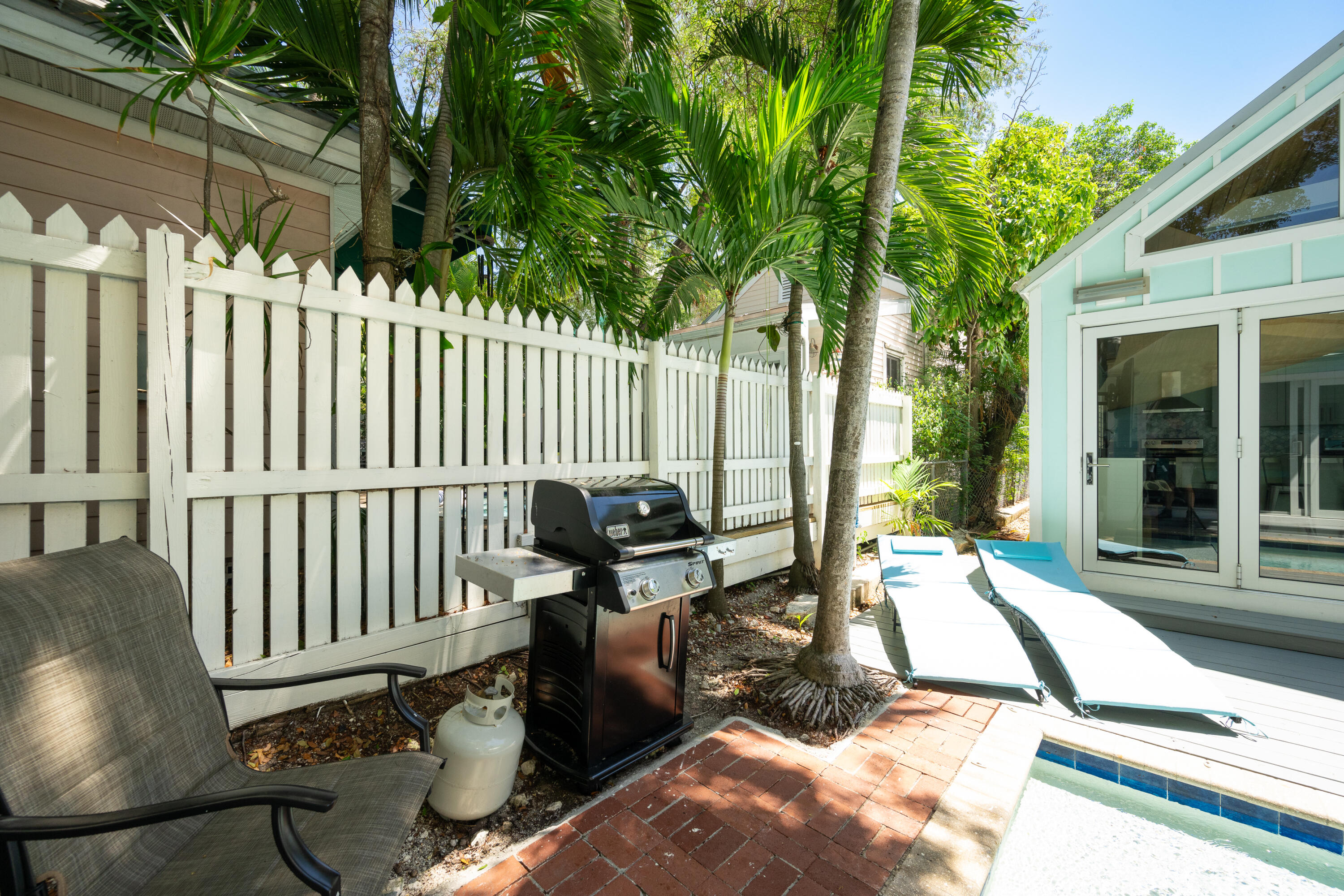 1215 Margaret Street Property Photo 42