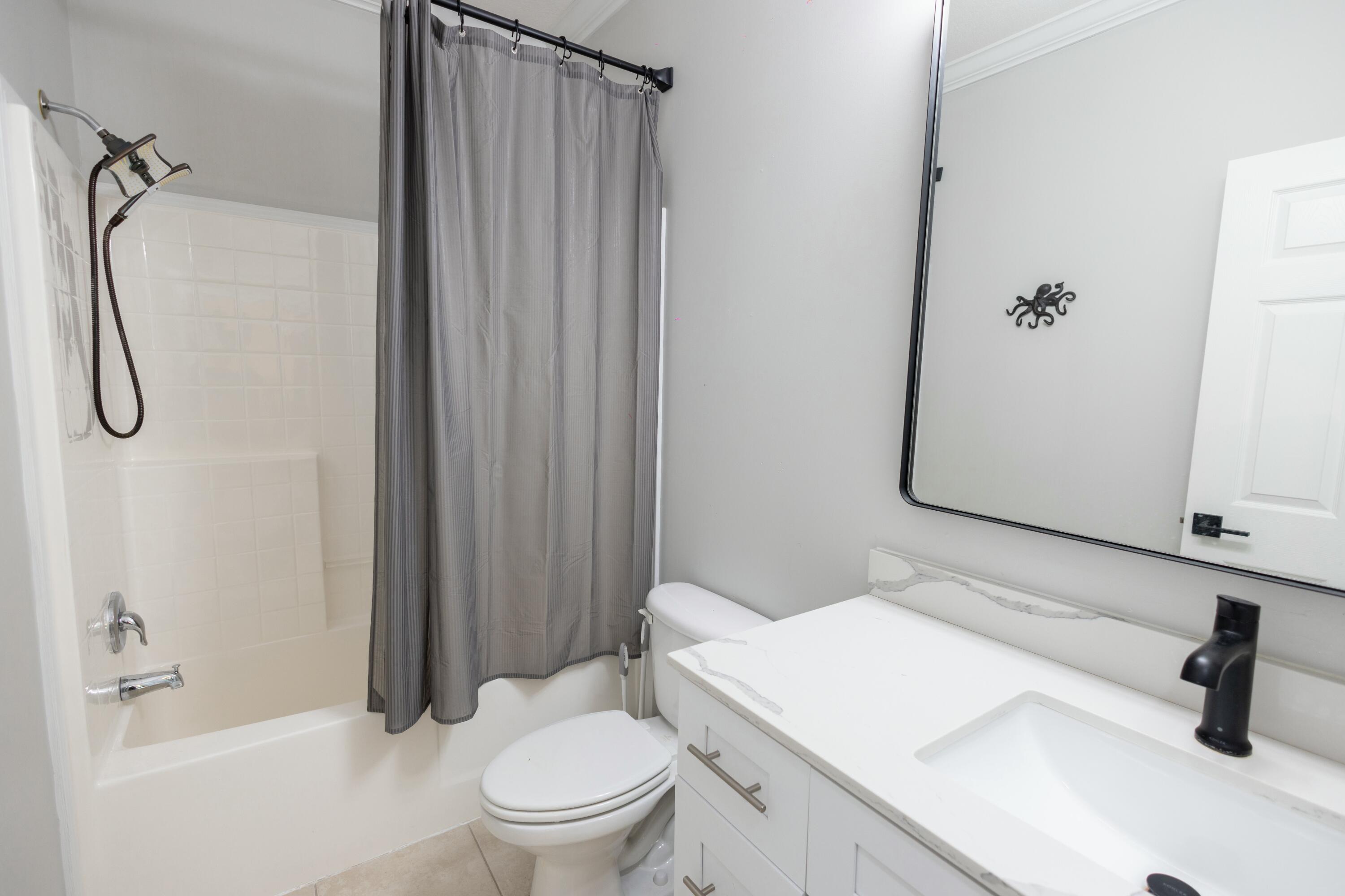 430 Avenue D Property Photo 19