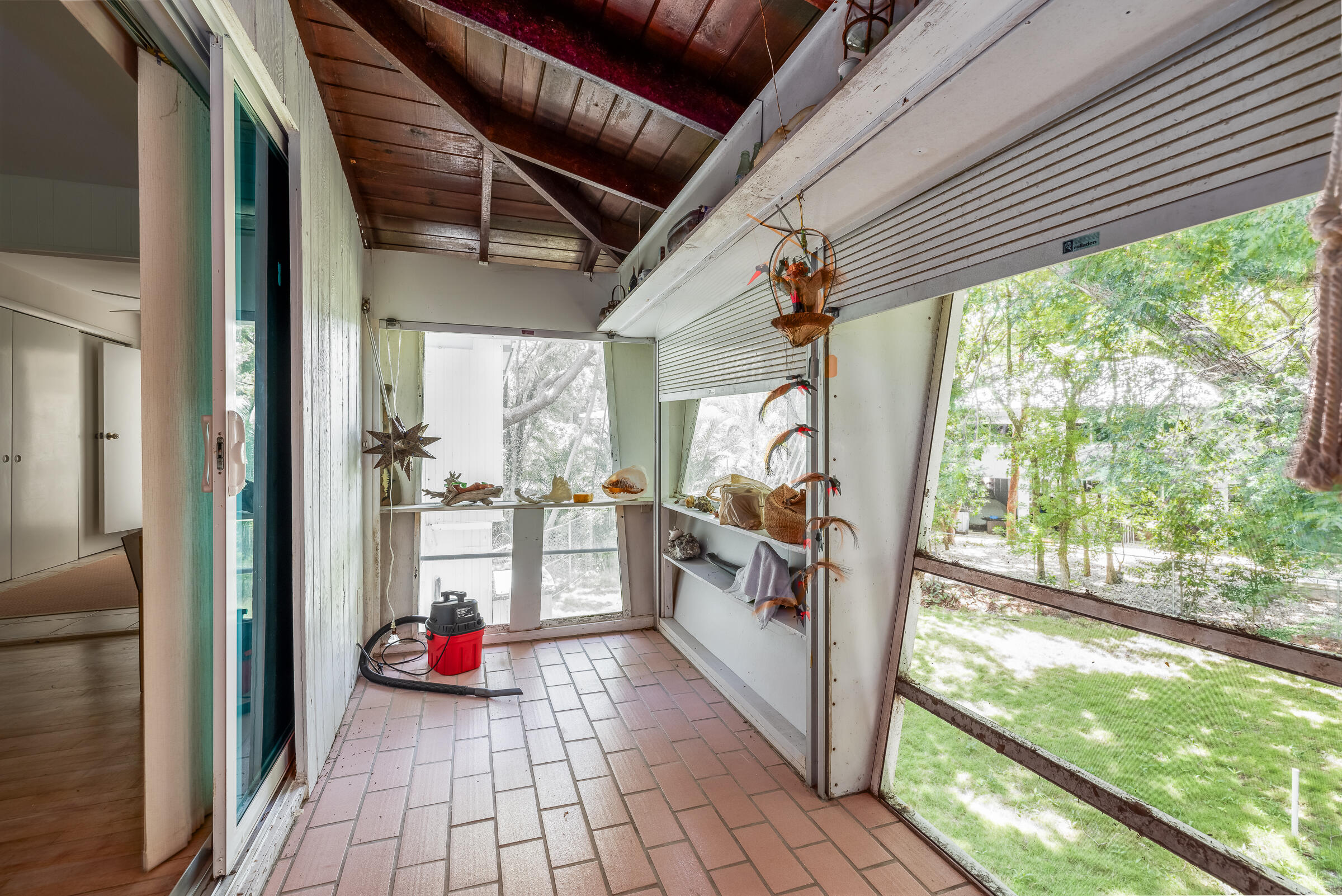 132 E Shore Drive Property Photo 22