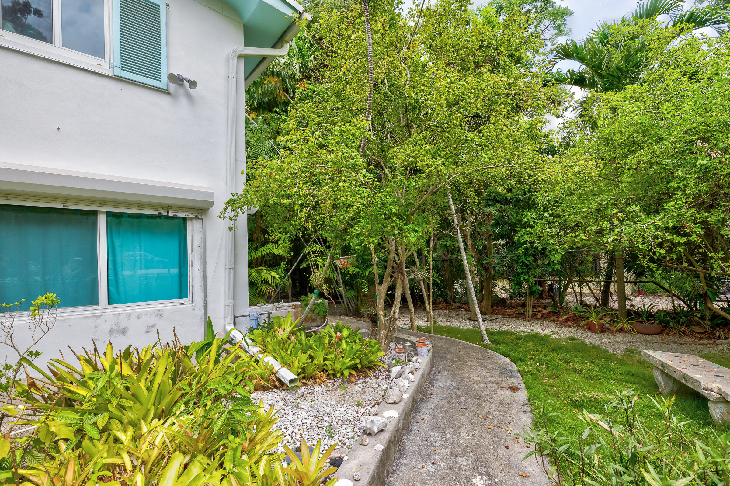 132 E Shore Drive Property Photo 30