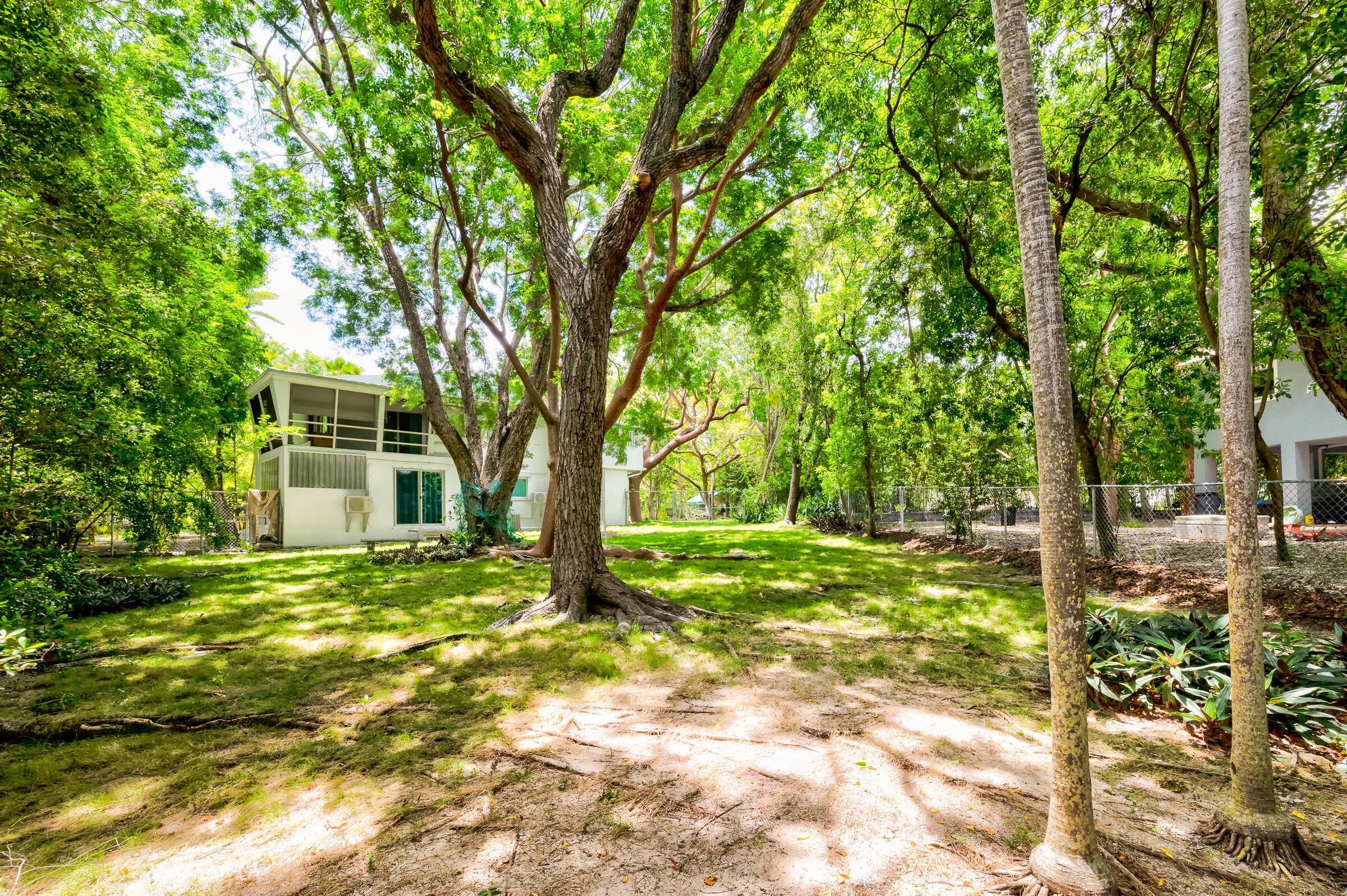 132 E Shore Drive Property Photo 41