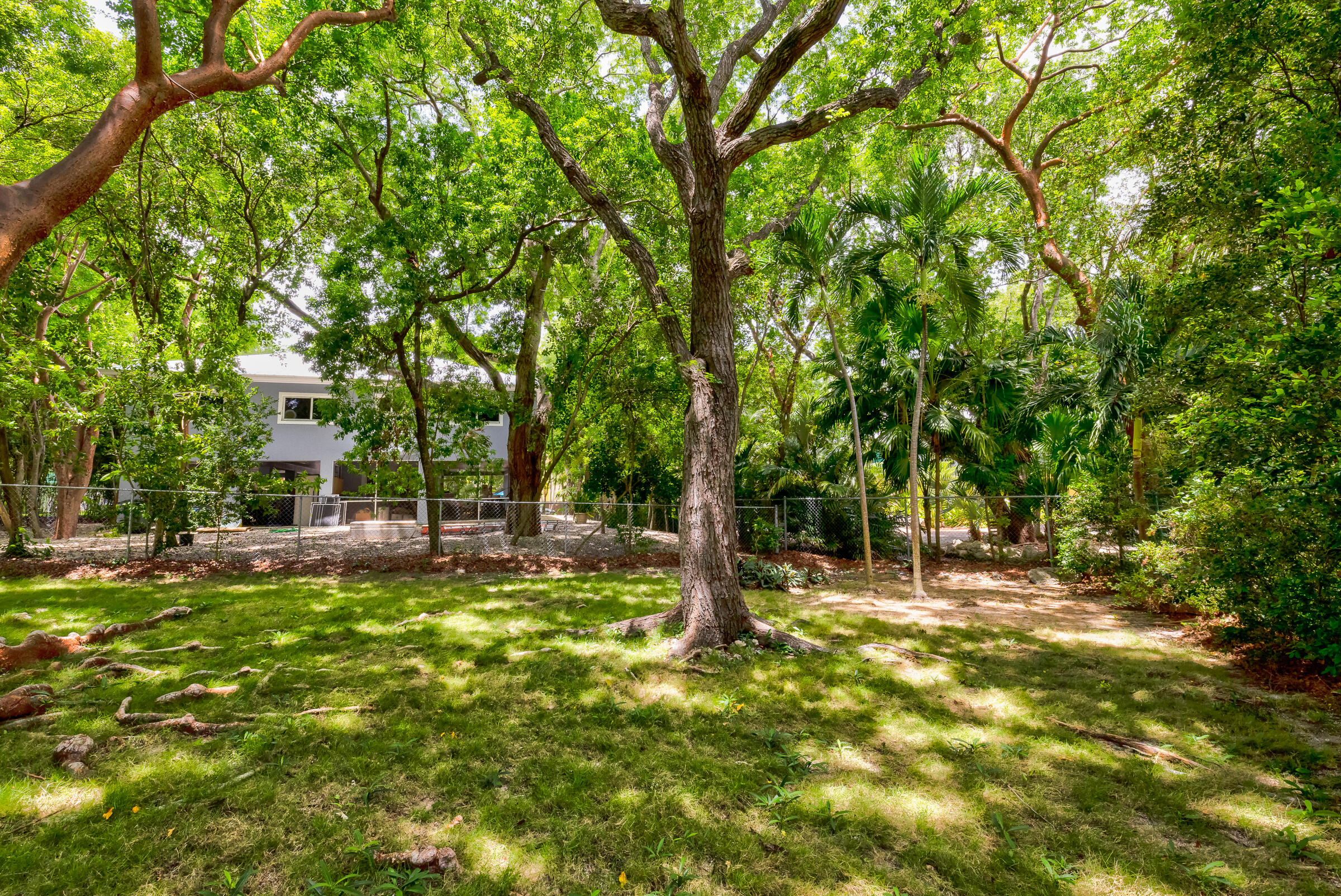 132 E Shore Drive Property Photo 43