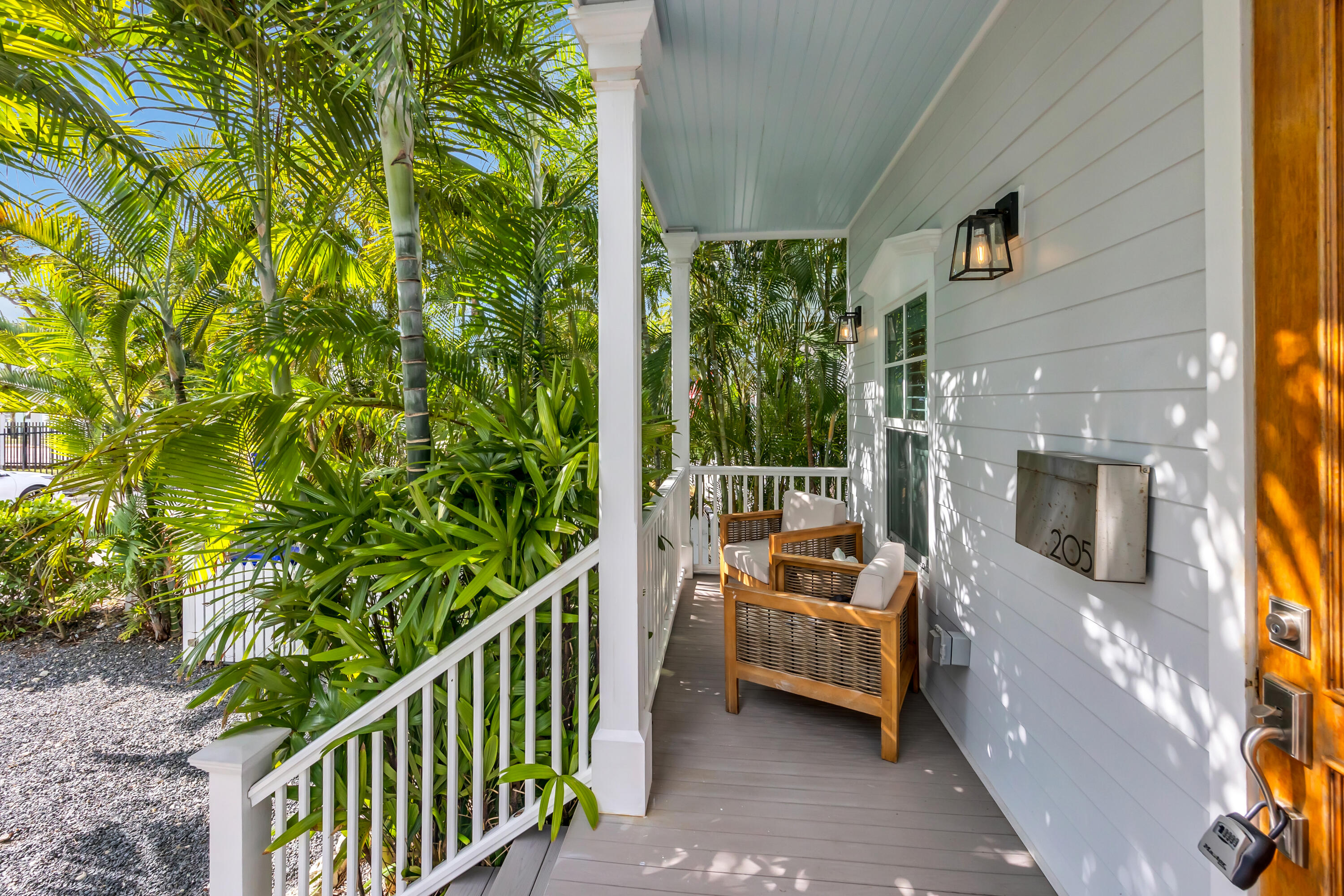 205 Virginia Street Property Photo 3