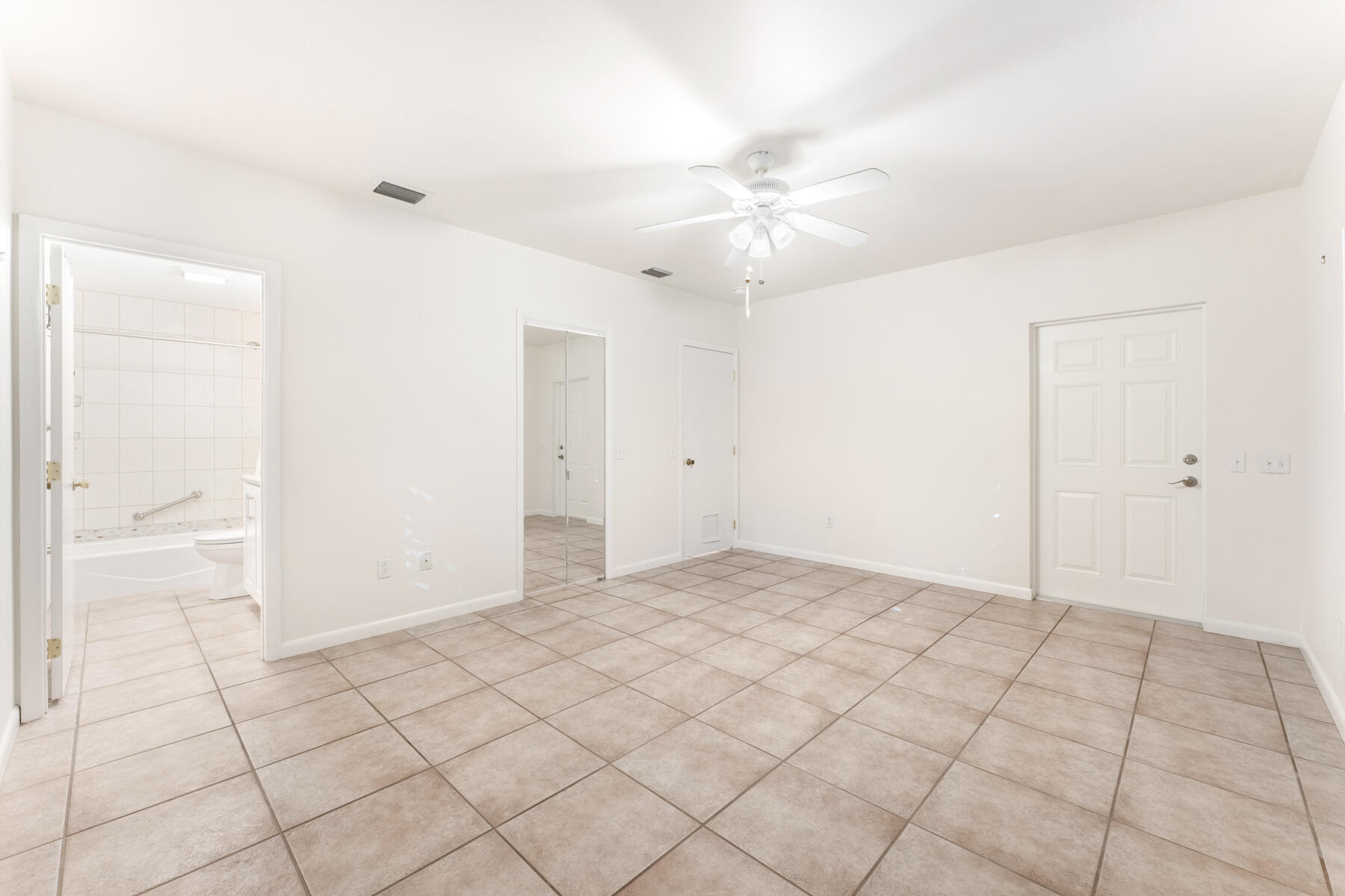247 Bay Drive Property Photo 13