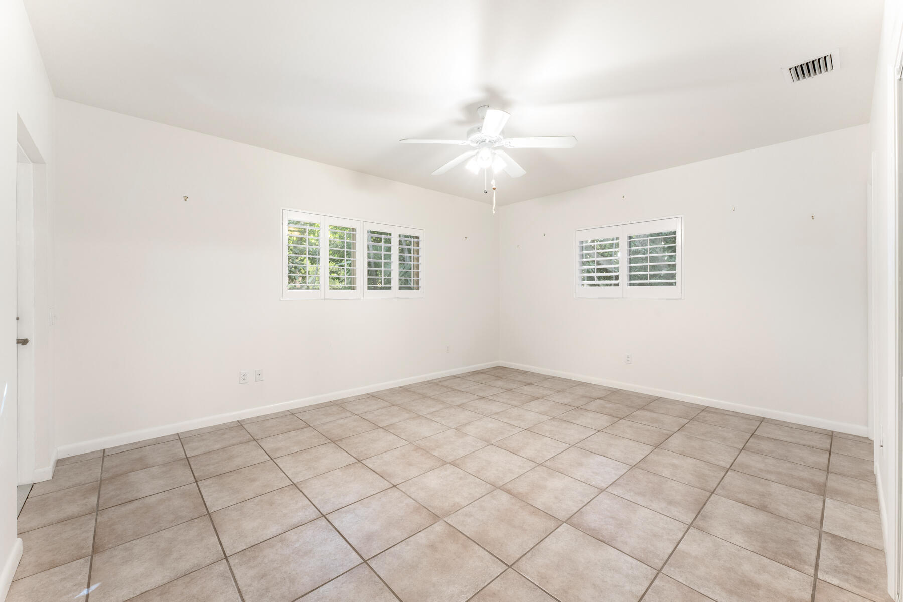 247 Bay Drive Property Photo 14