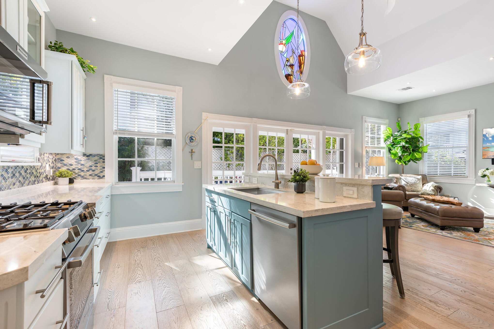 822 Georgia Street Property Photo 18