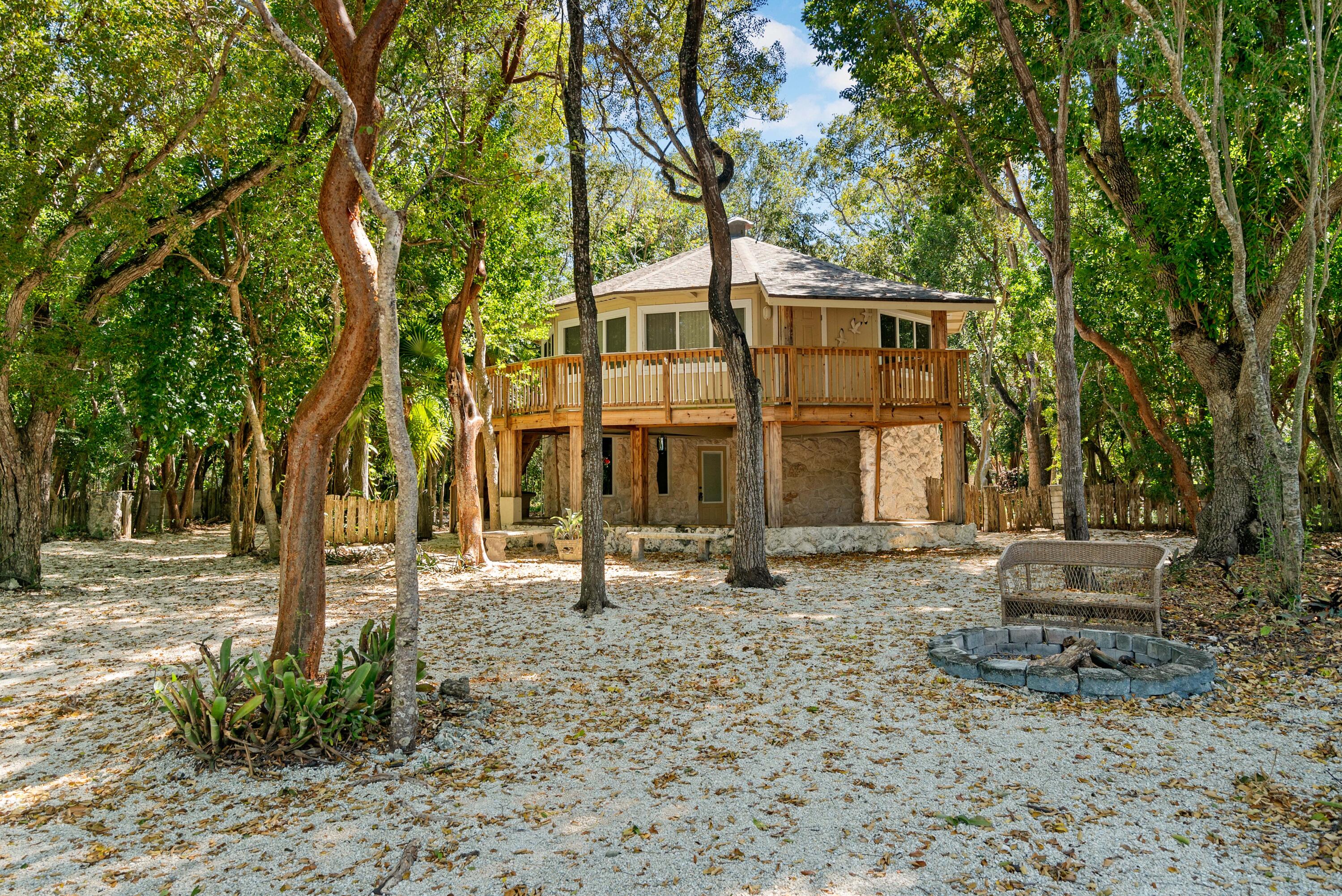 25 Sunset Road Property Photo 1