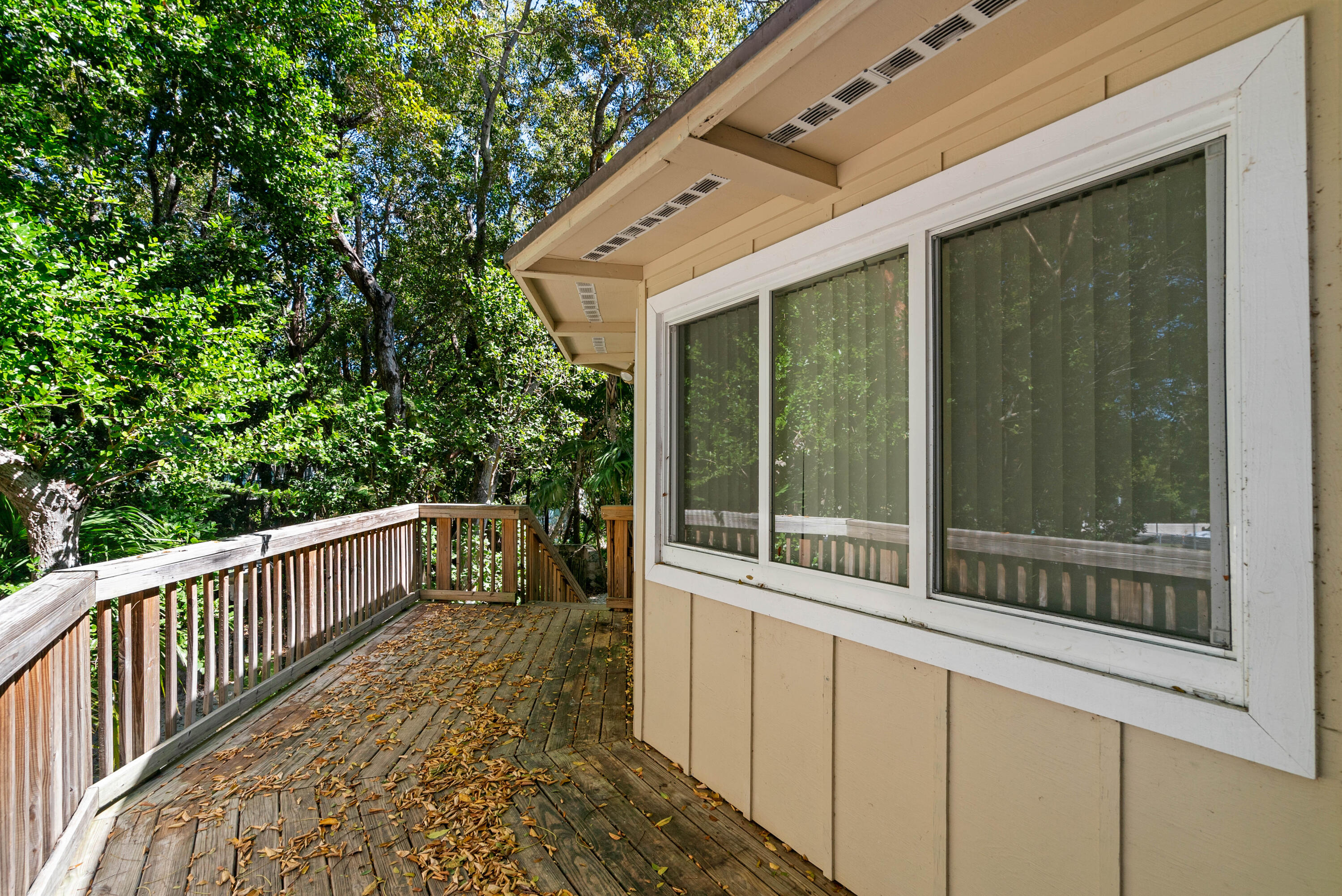 25 Sunset Road Property Photo 5