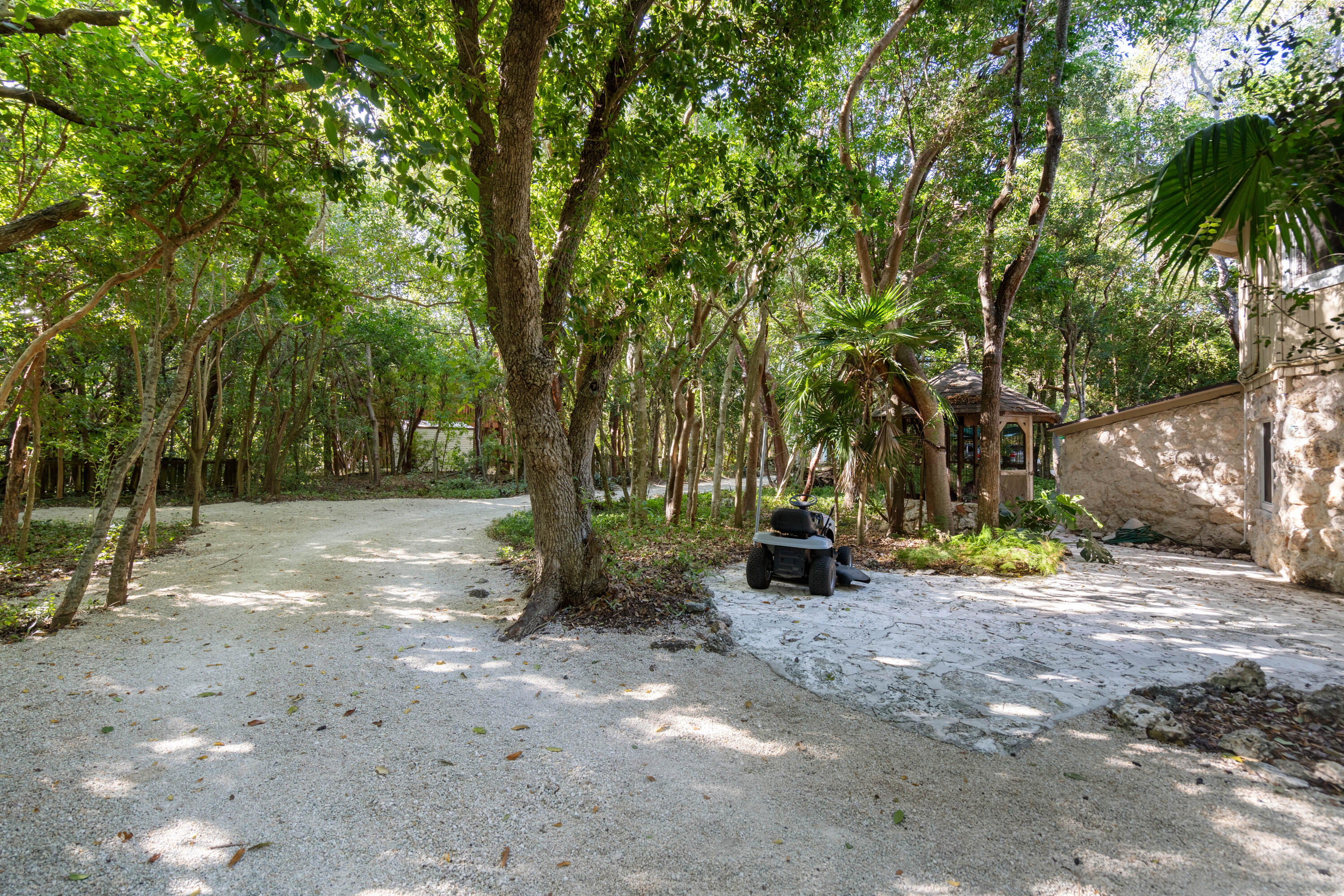 25 Sunset Road Property Photo 27