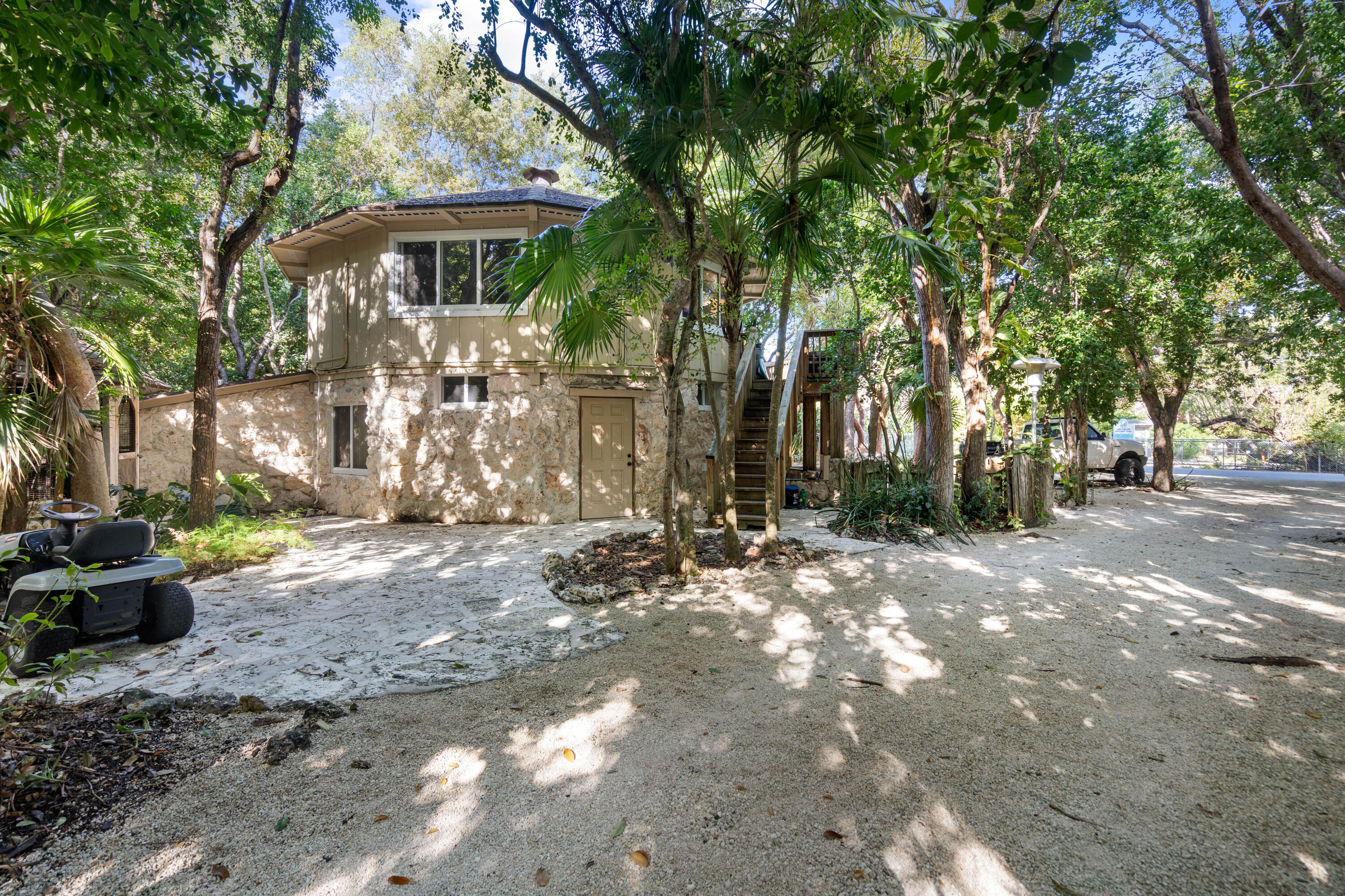 25 Sunset Road Property Photo 31