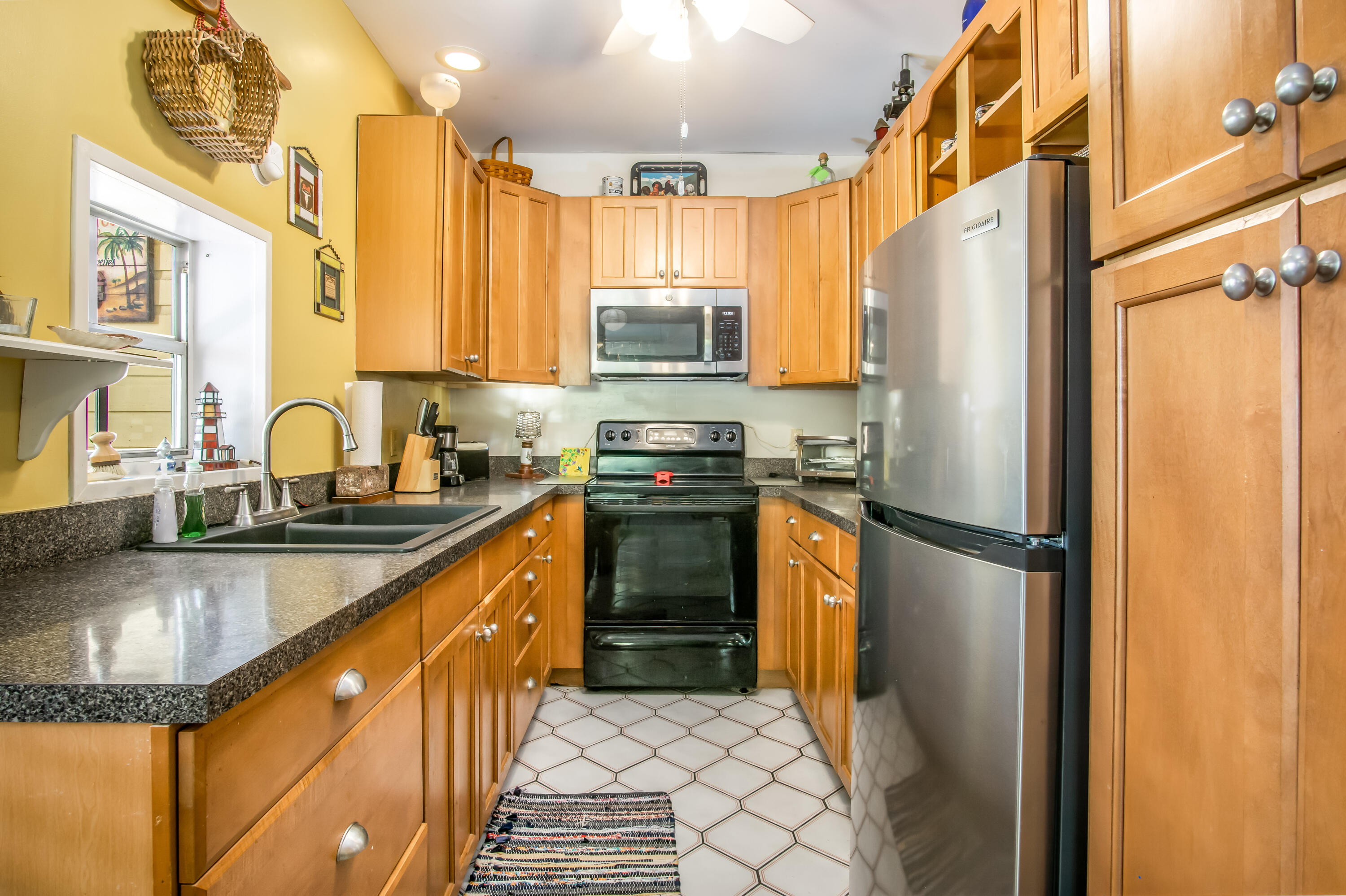 737 Olivia Street Property Photo 21