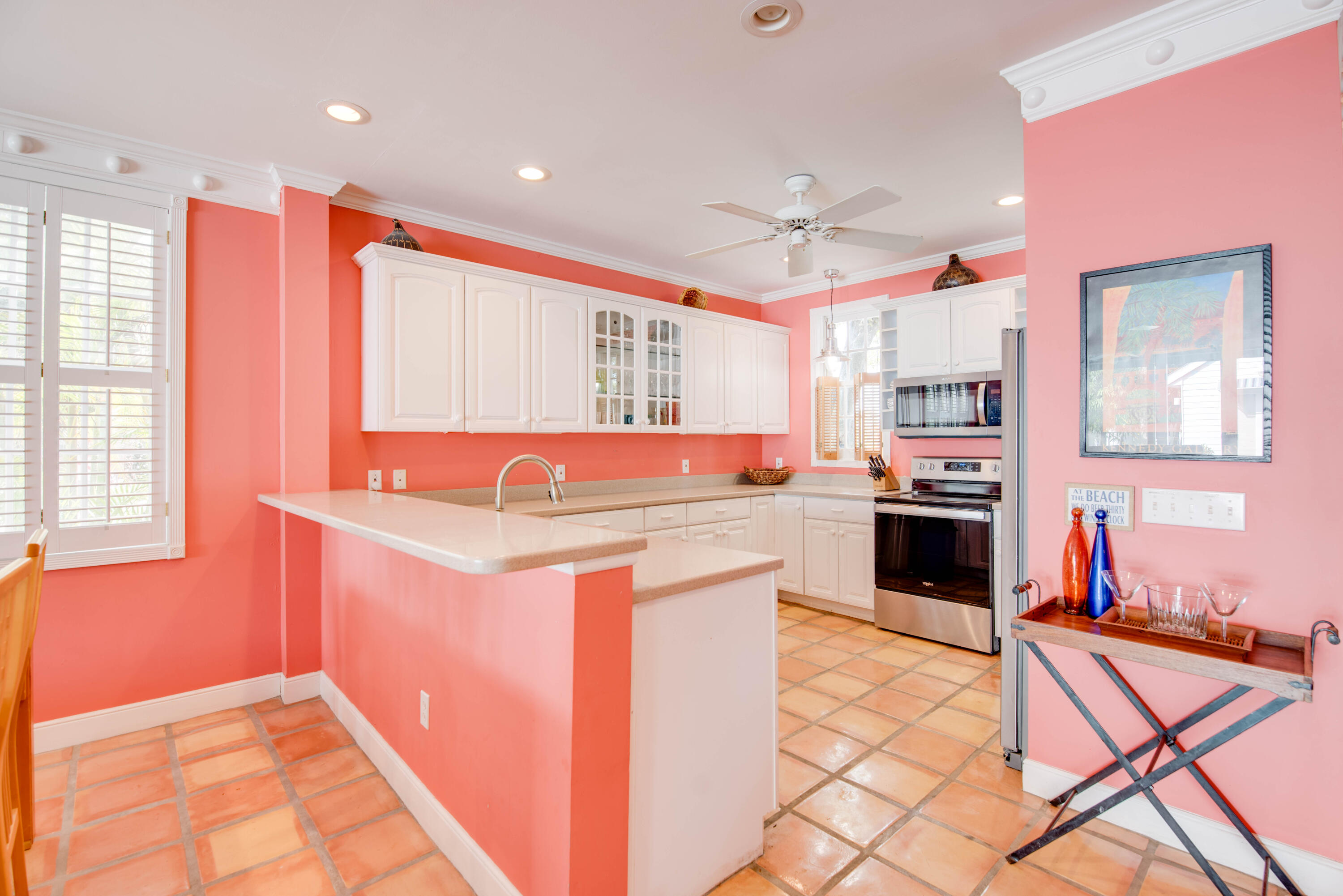 1223 Margaret Street Property Photo 9
