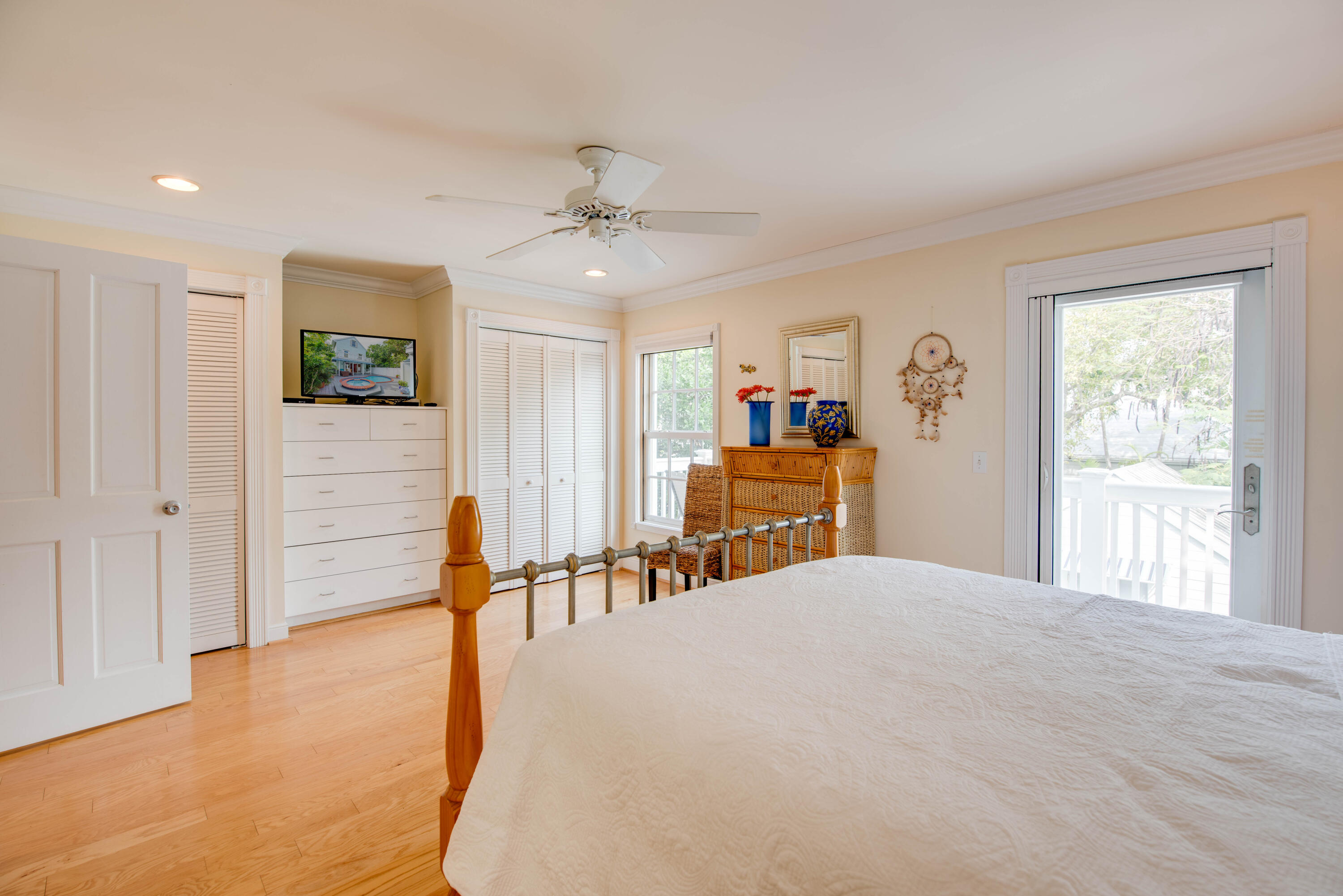 1223 Margaret Street Property Photo 13