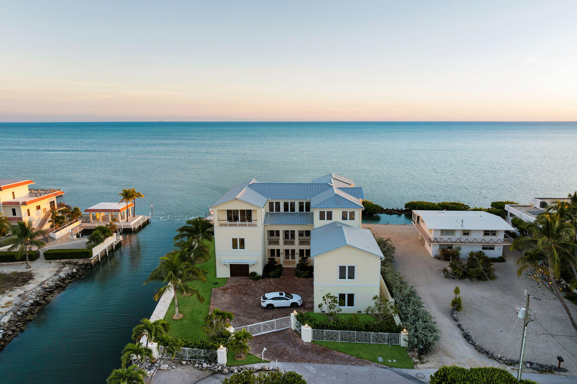 180 Galleon Road Property Photo 45