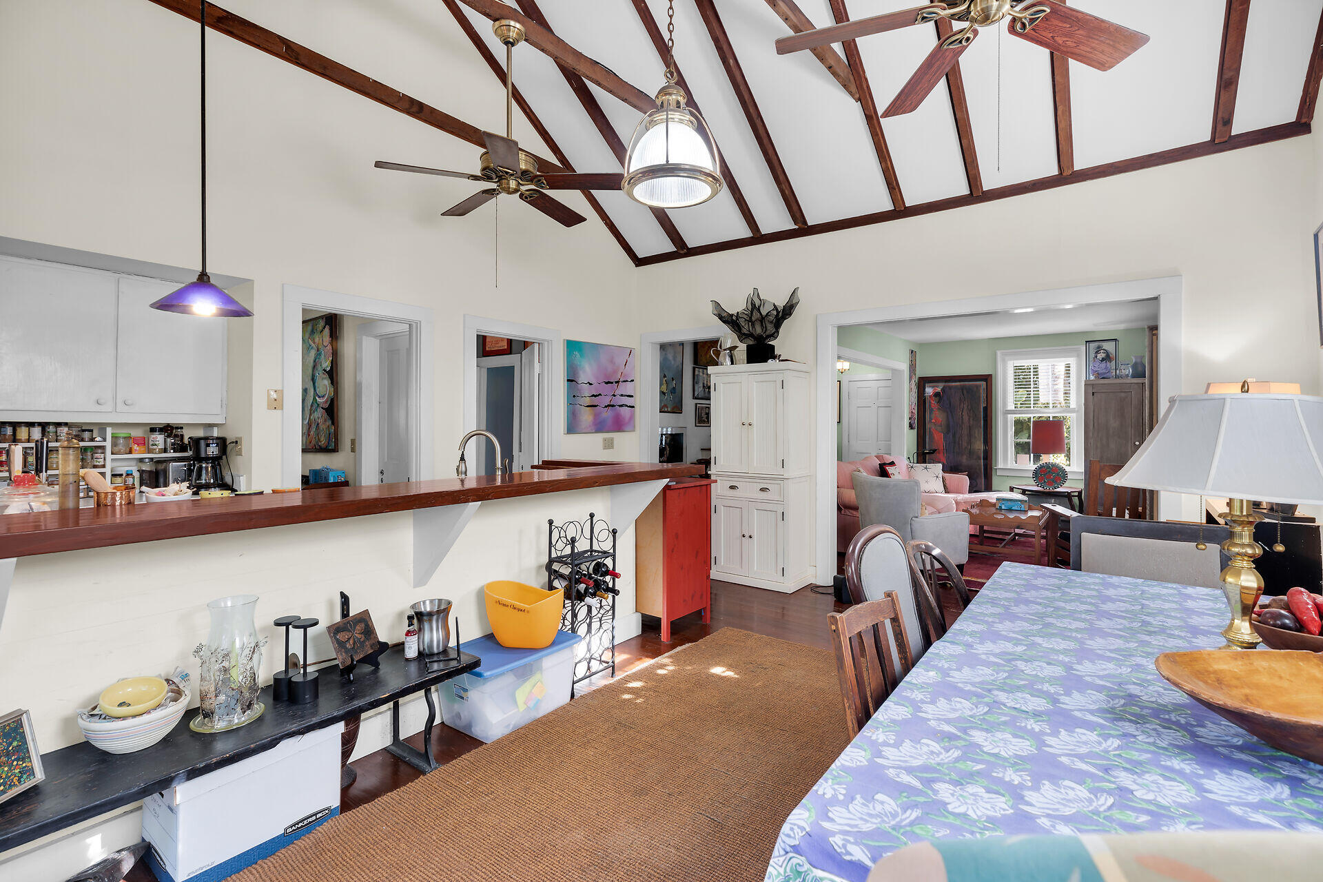 613 Olivia Street Property Photo 14