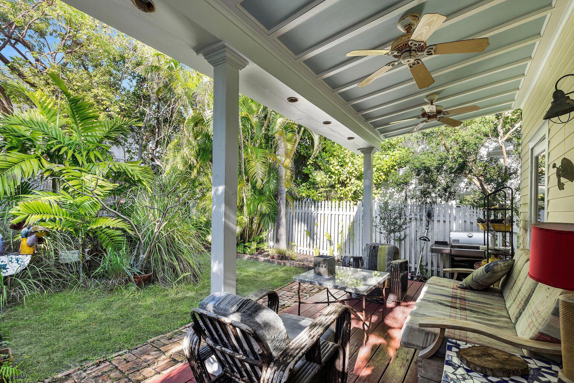 613 Olivia Street Property Photo 29