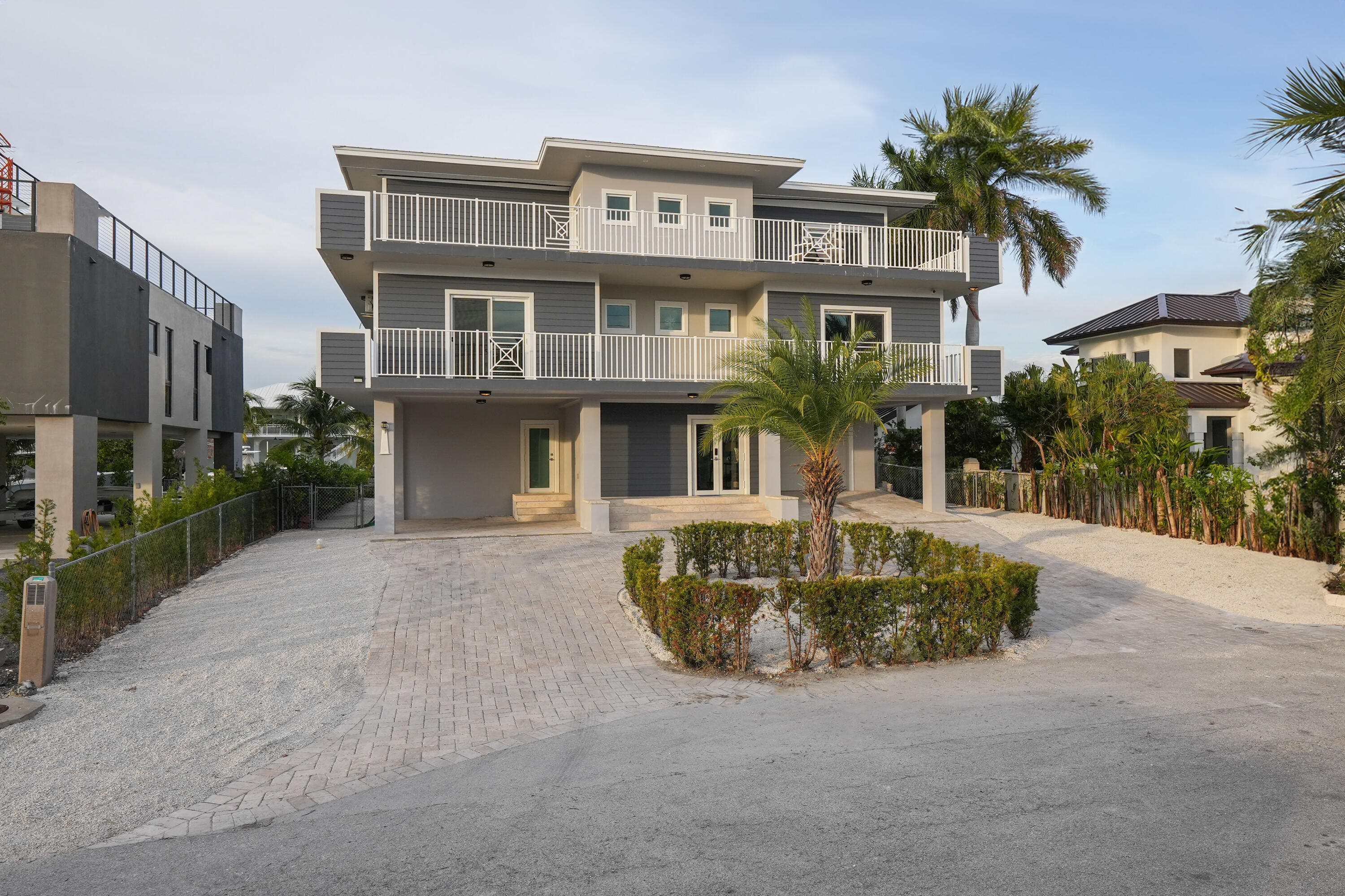 66 S Andros Road Property Photo 2