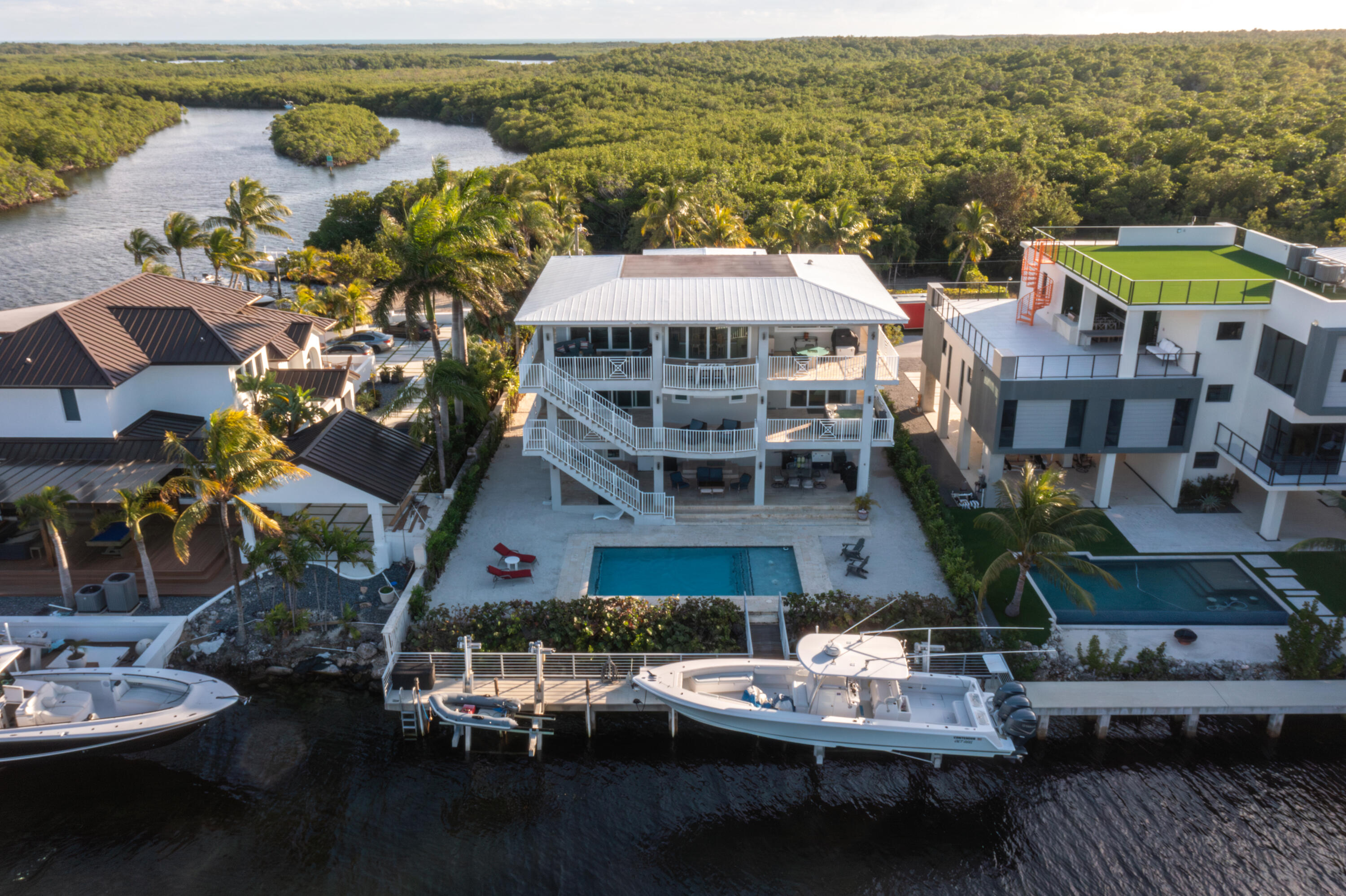 66 S Andros Road Property Photo 4