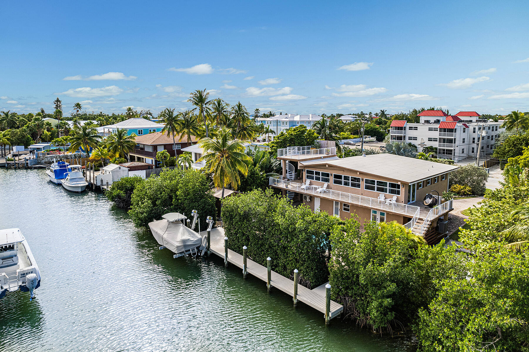 568 Sombrero Beach Road Property Photo 4