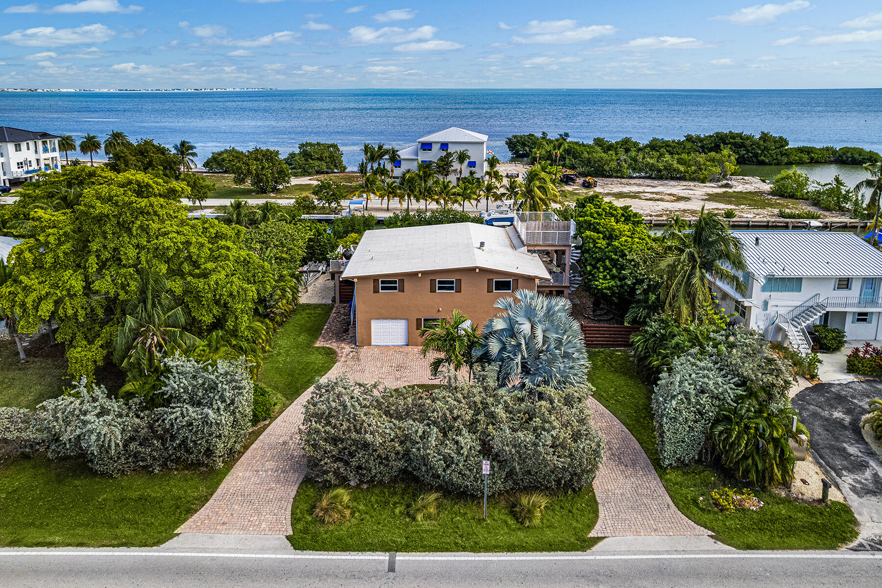 568 Sombrero Beach Road Property Photo 10