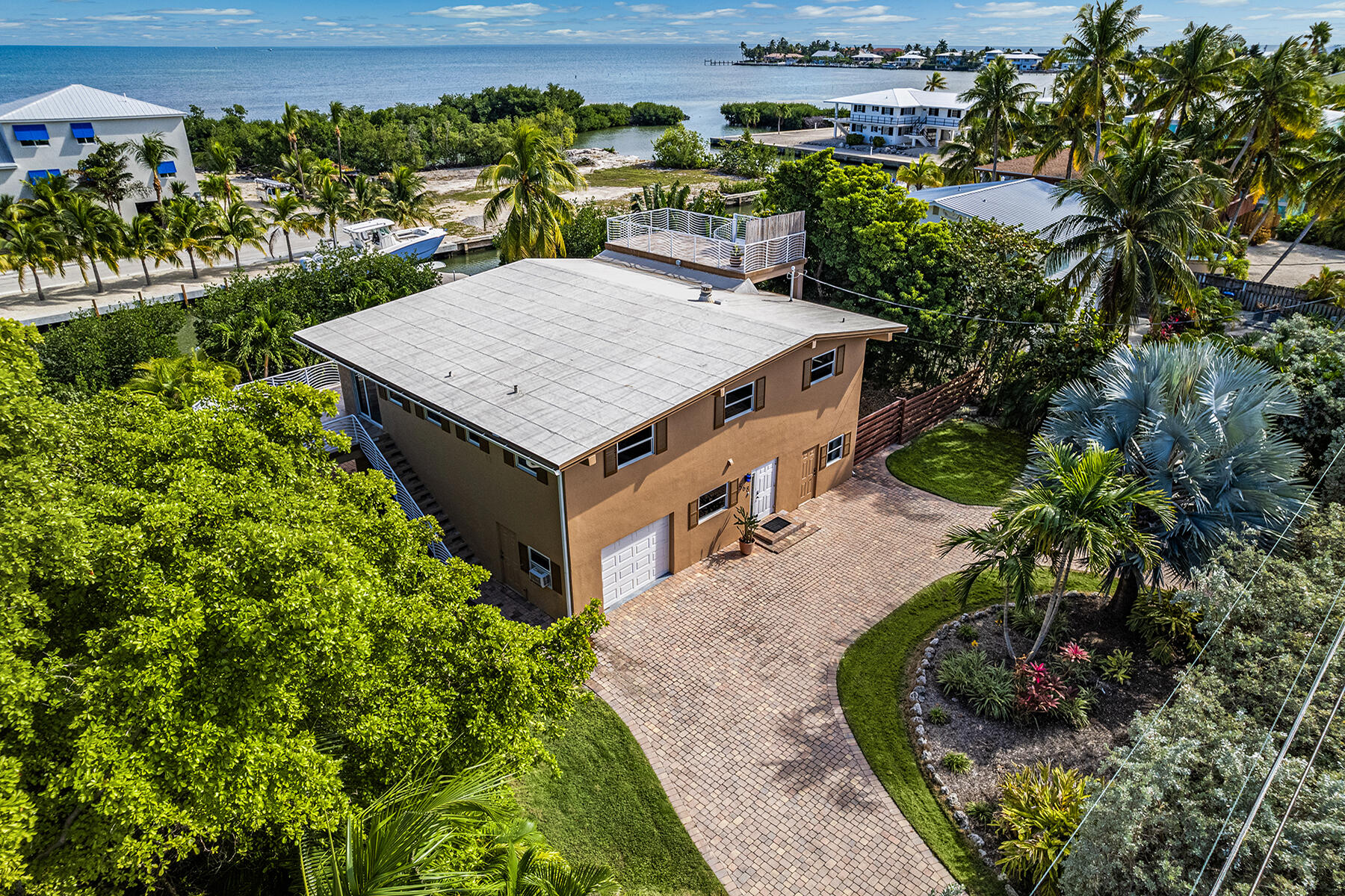 568 Sombrero Beach Road Property Photo 11