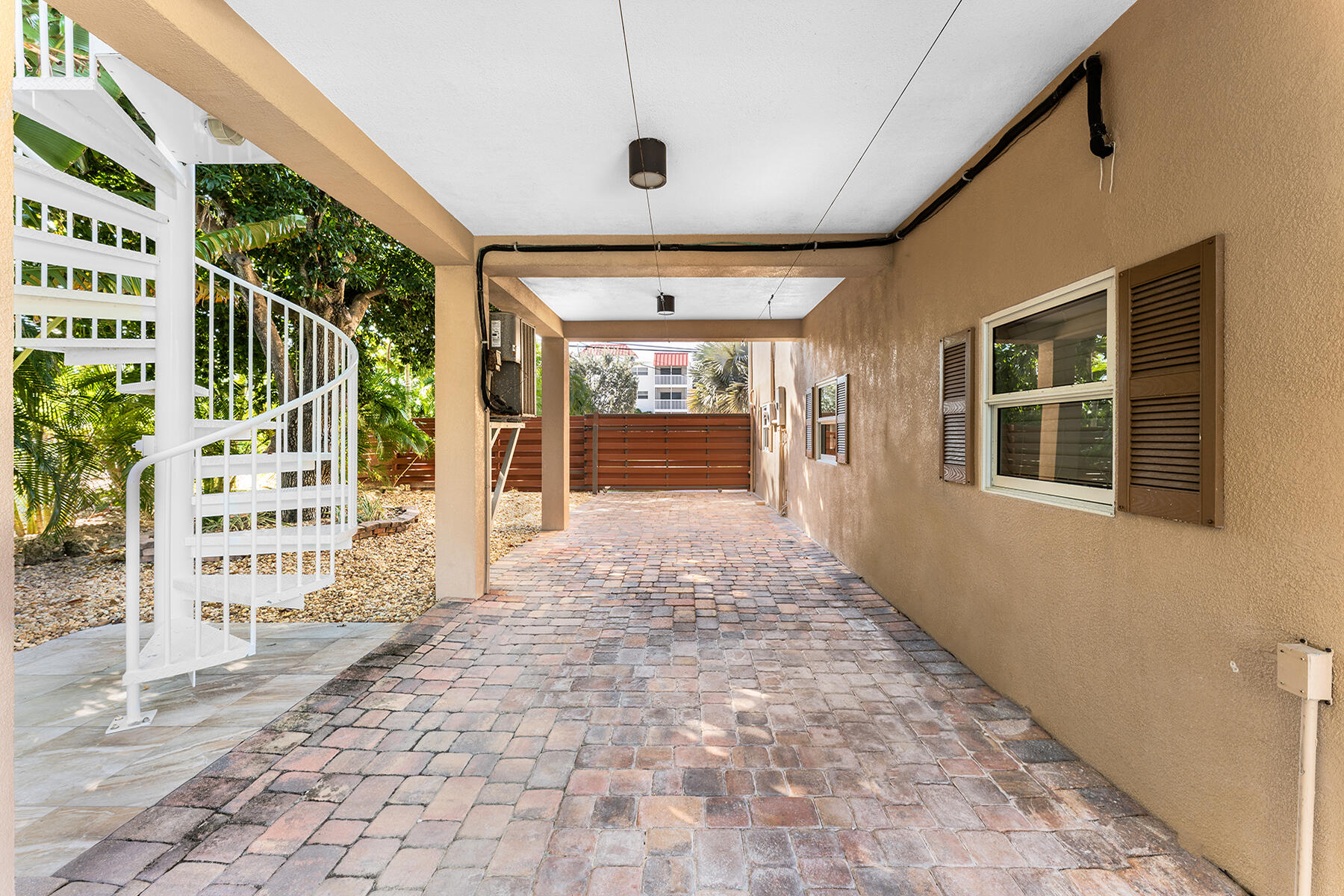 568 Sombrero Beach Road Property Photo 20