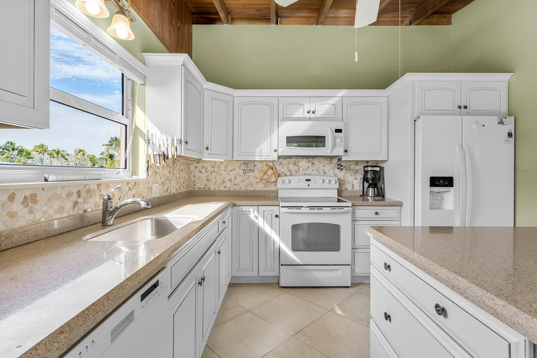 568 Sombrero Beach Road Property Photo 33