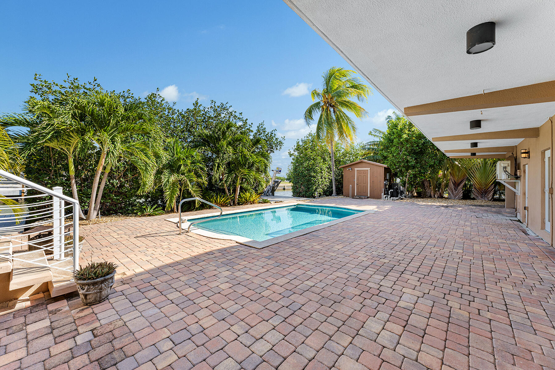 568 Sombrero Beach Road Property Photo 59