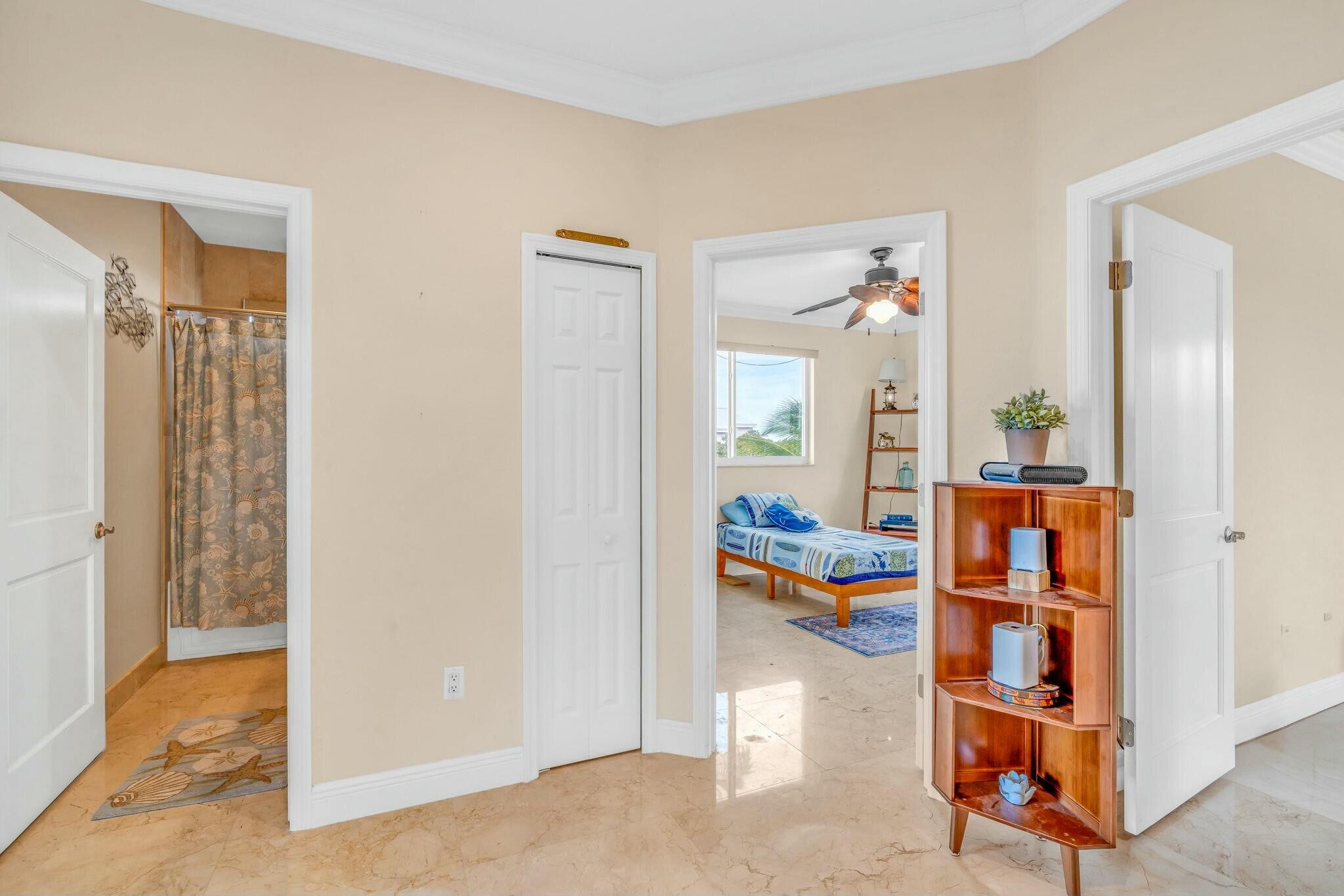 207 Camelot Drive Property Photo 31
