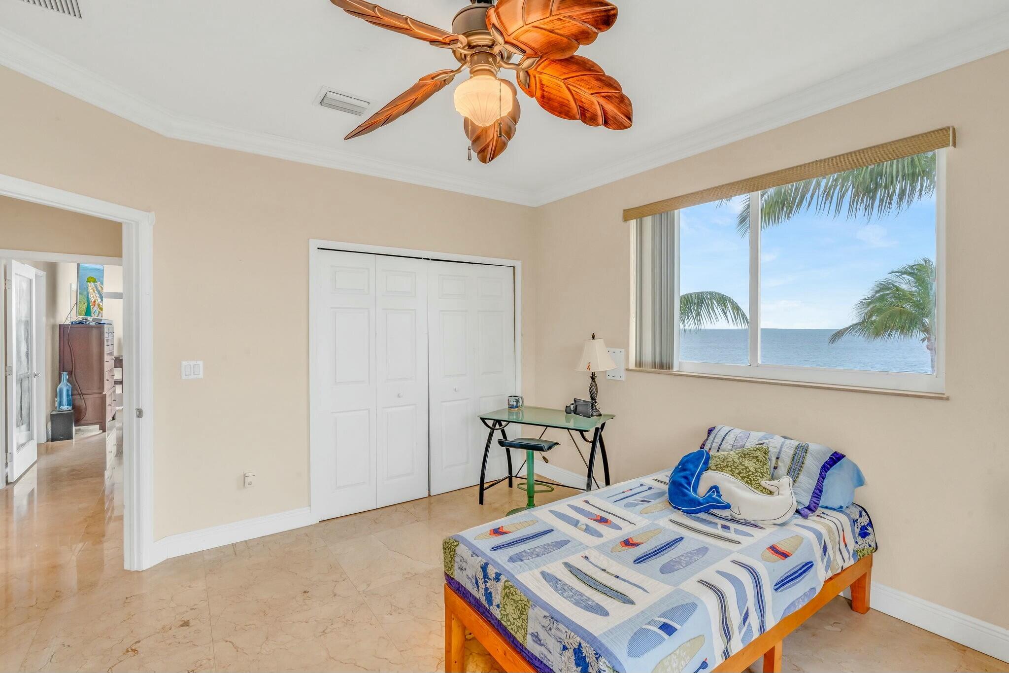 207 Camelot Drive Property Photo 38