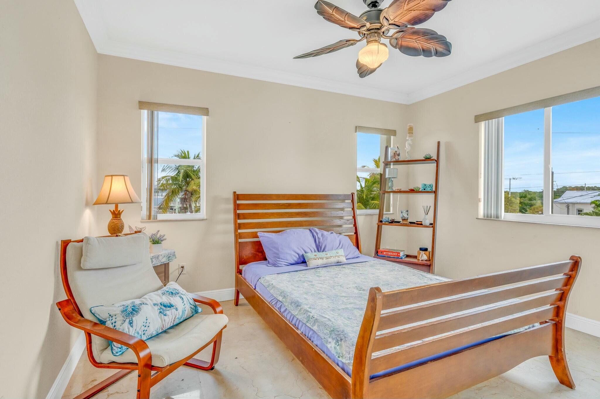 207 Camelot Drive Property Photo 40