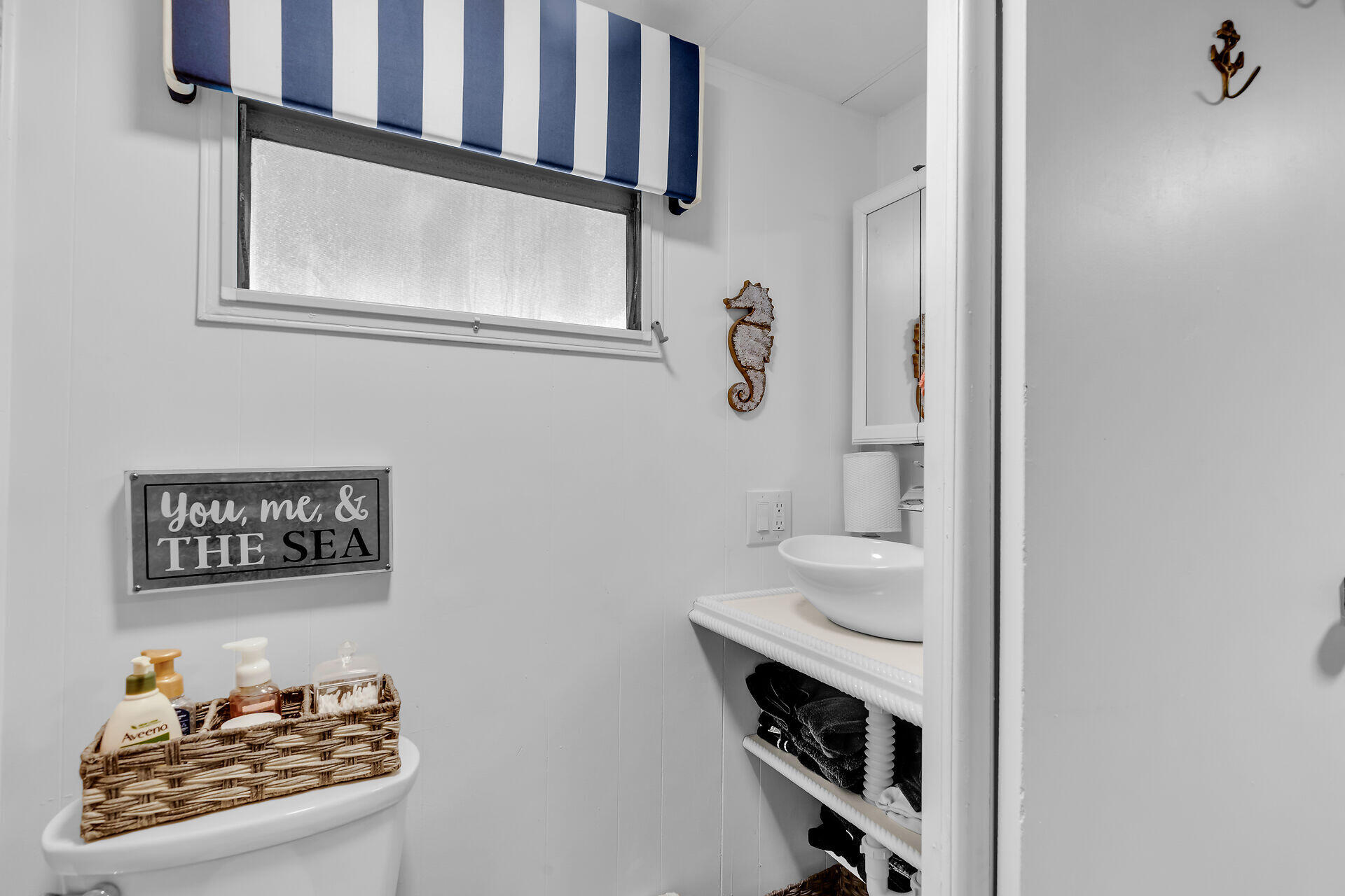 14 Gayton Place Property Photo 36