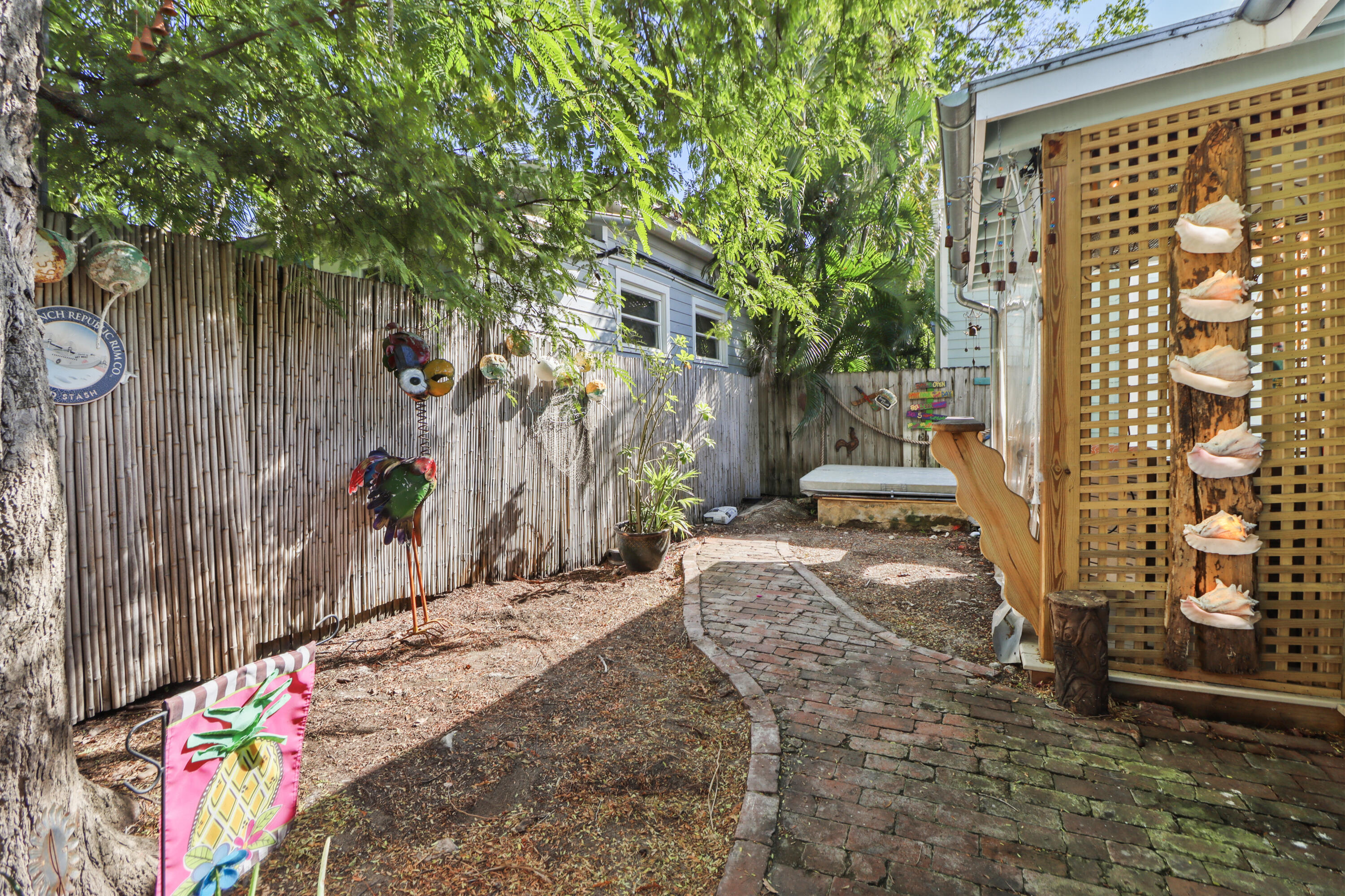 1117 Whitehead Street Property Photo 25