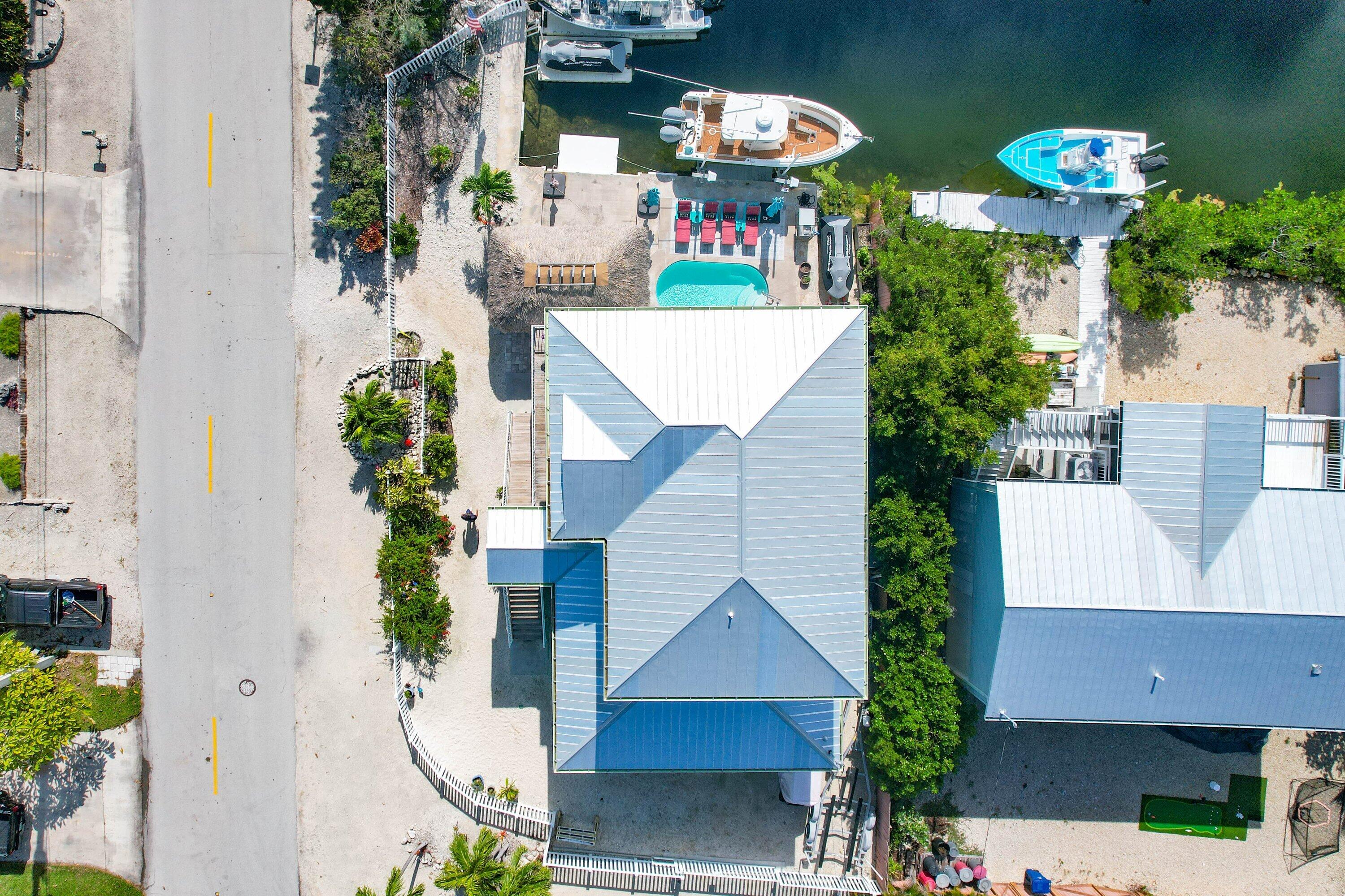 570 La Fitte Road, None Property Photo 8