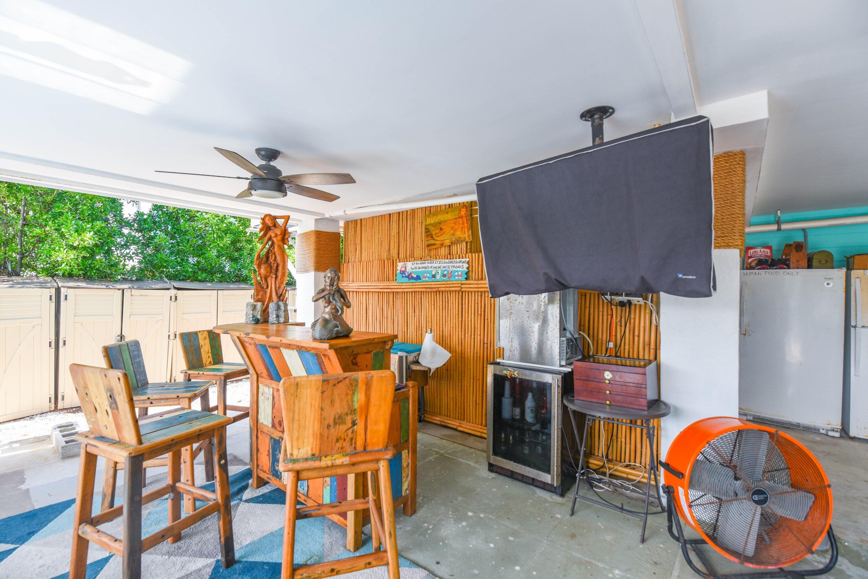 570 La Fitte Road, None Property Photo 14