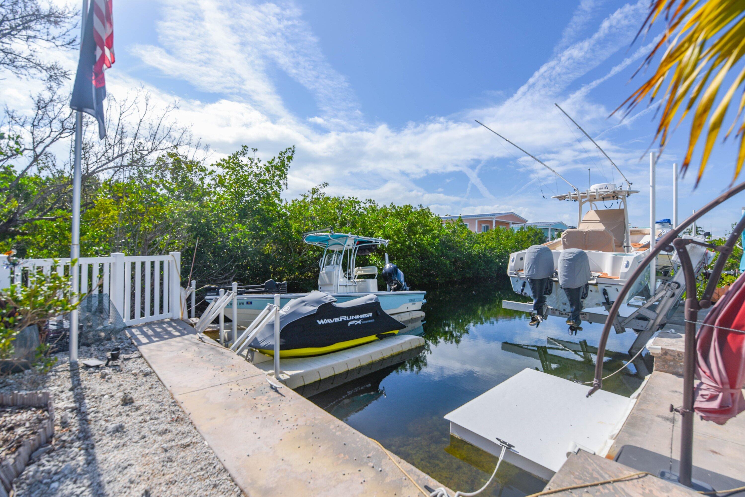 570 La Fitte Road, None Property Photo 23