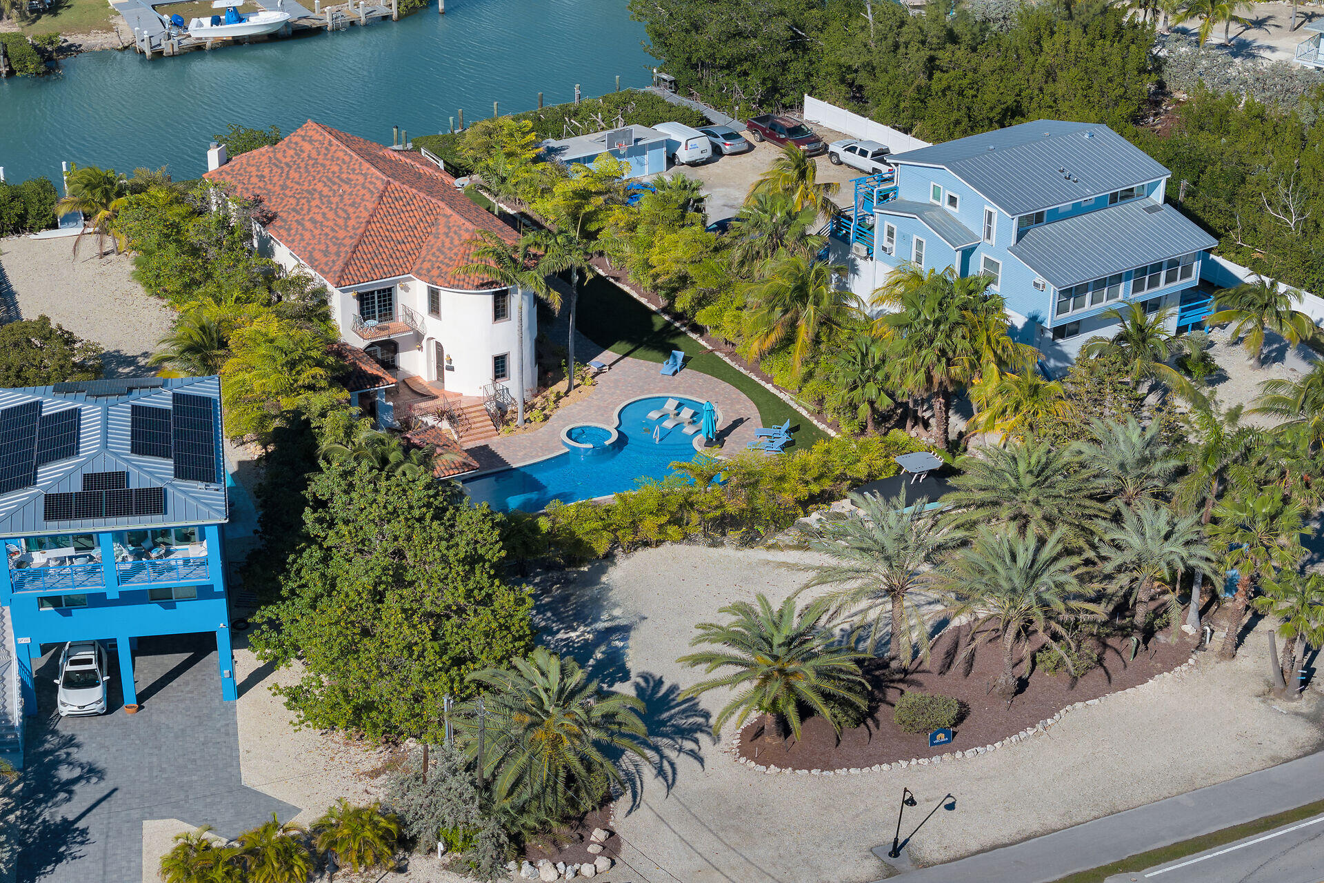 707 Sombrero Beach Road Property Photo 8