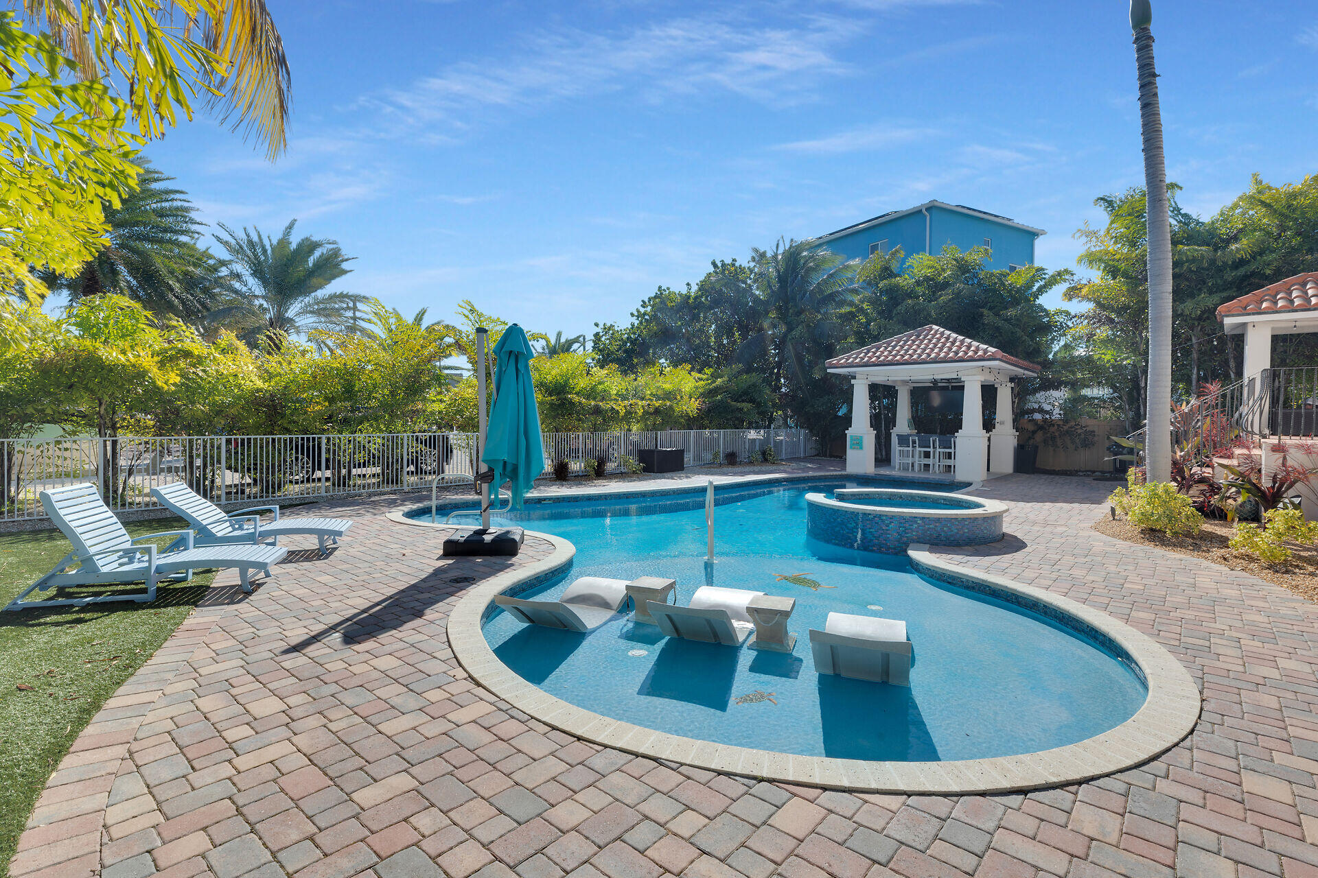 707 Sombrero Beach Road Property Photo 16