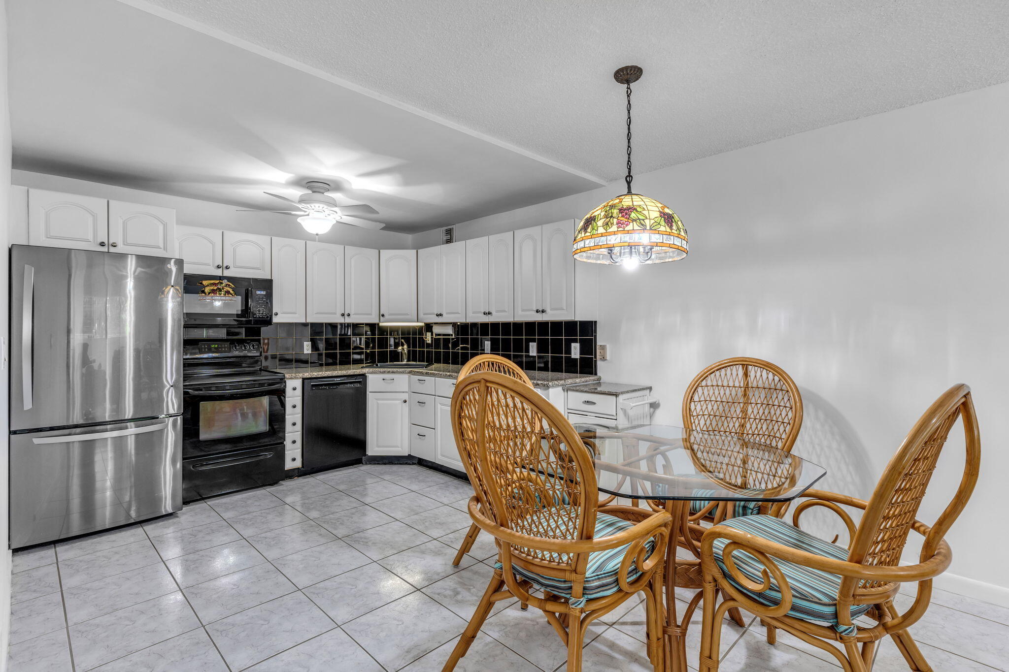 87465 Old Highway, 102 Property Photo 6
